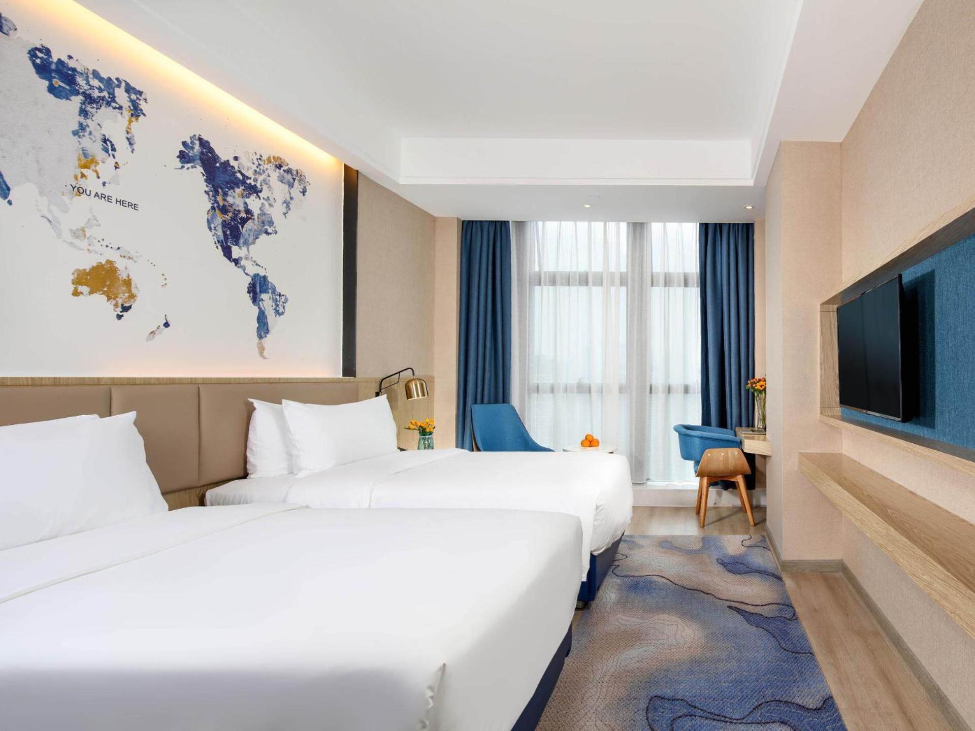 Premier Twin Room photo 2