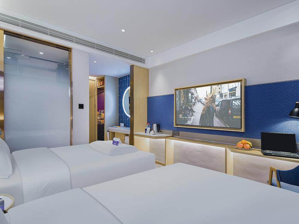 Digital Twin Room photo 2