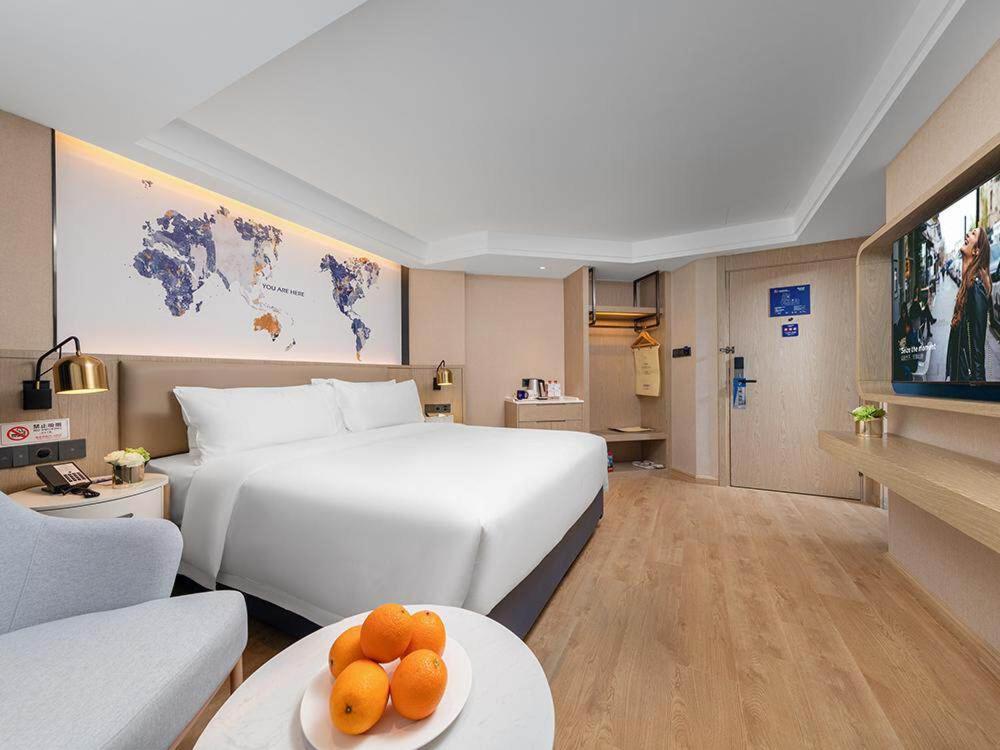 Light Double Room