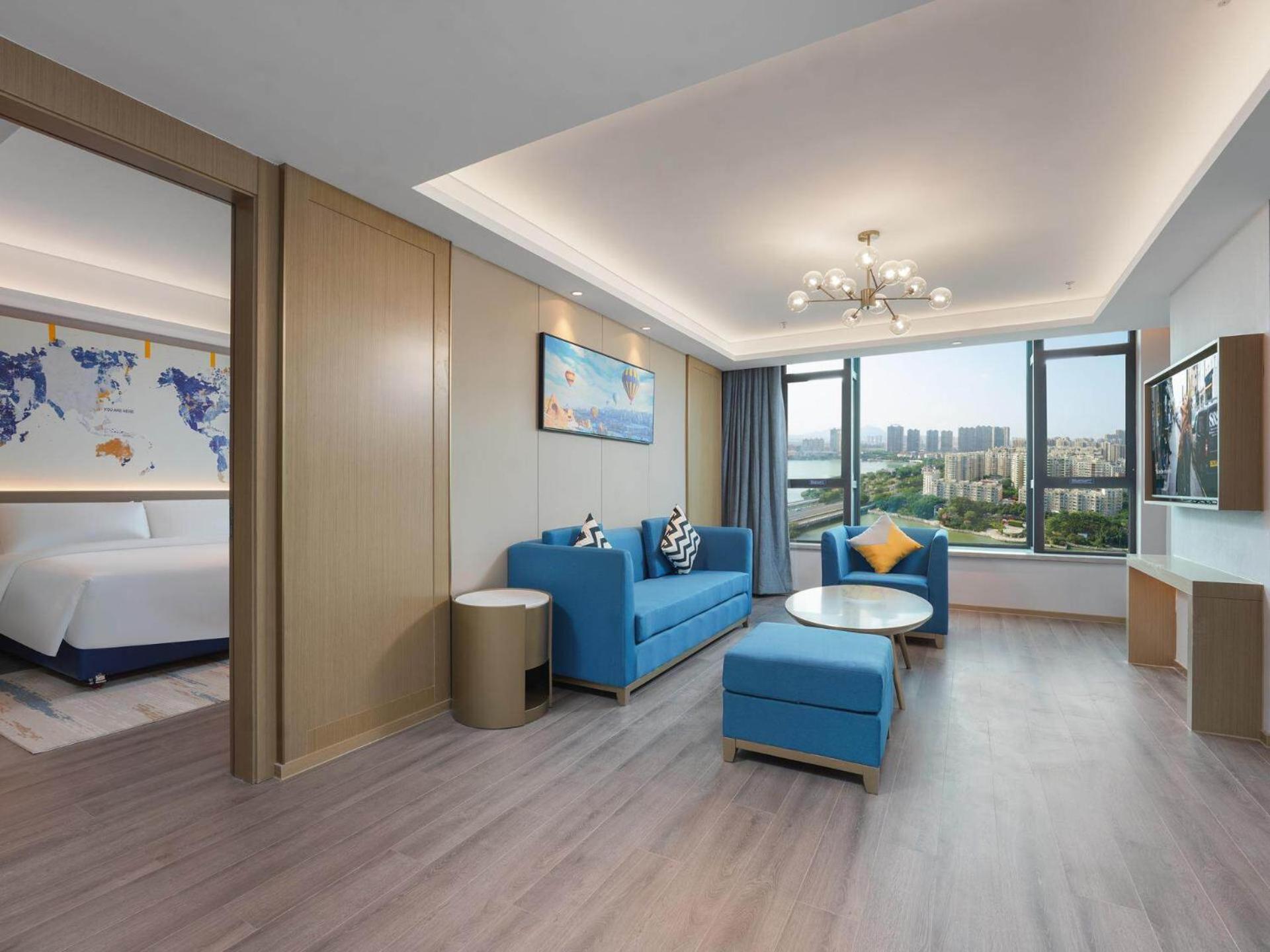 Premier Suite with River View