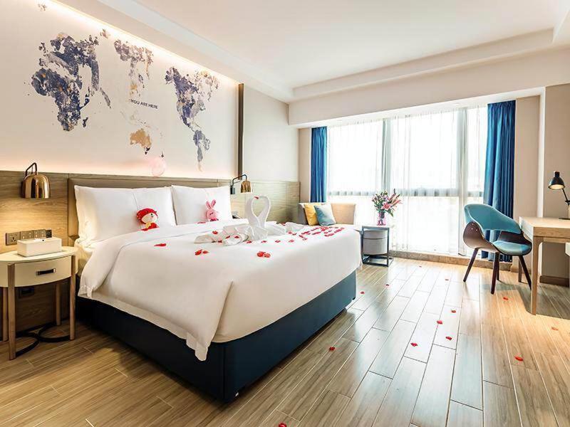 Honorable Double Room with City View