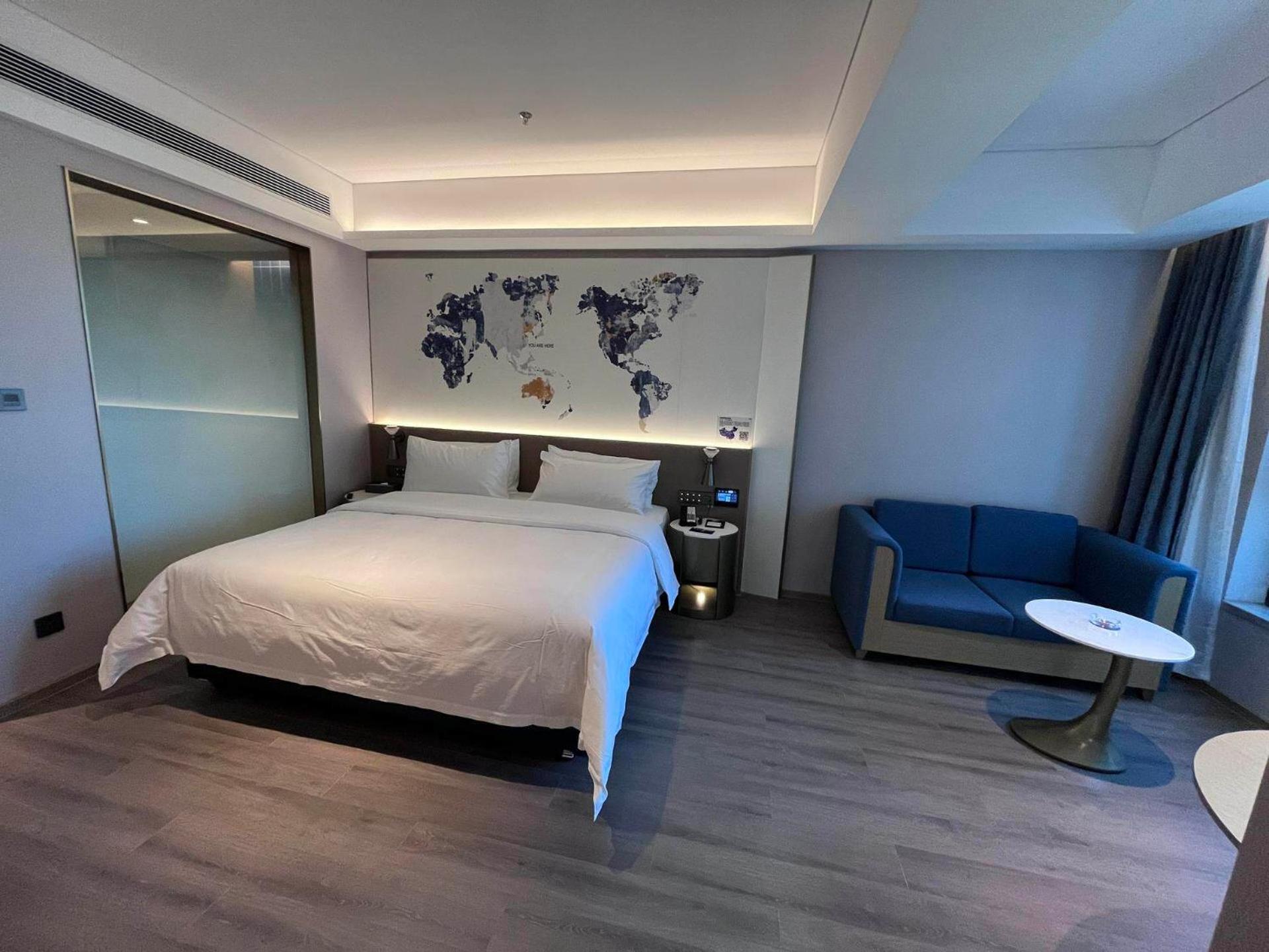 Light Double Room