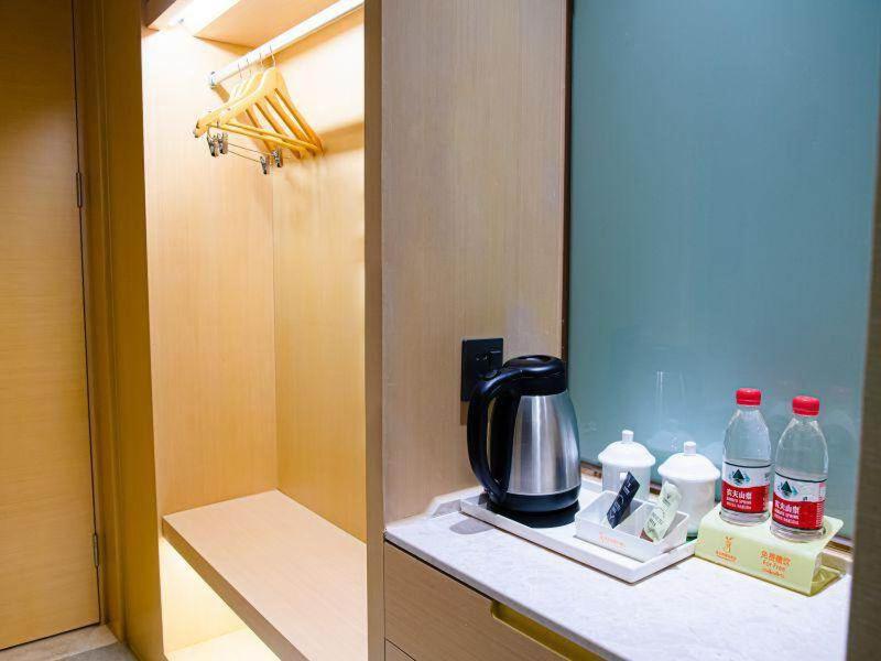 Deluxe Double Room photo 3