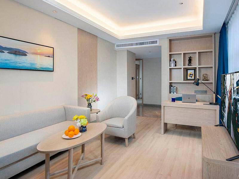 Premier Suite photo 2