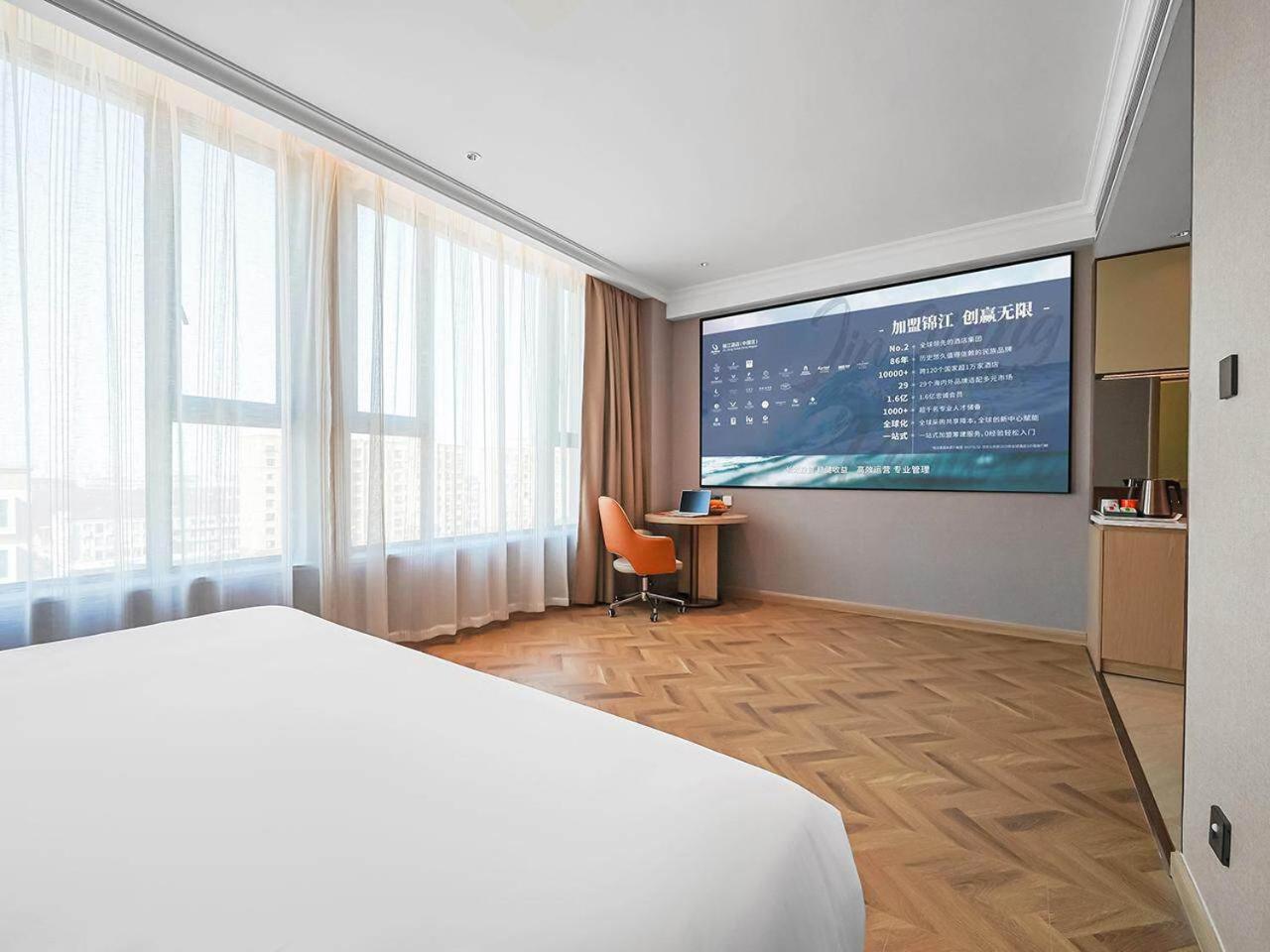 Double Room With Audio photo 3