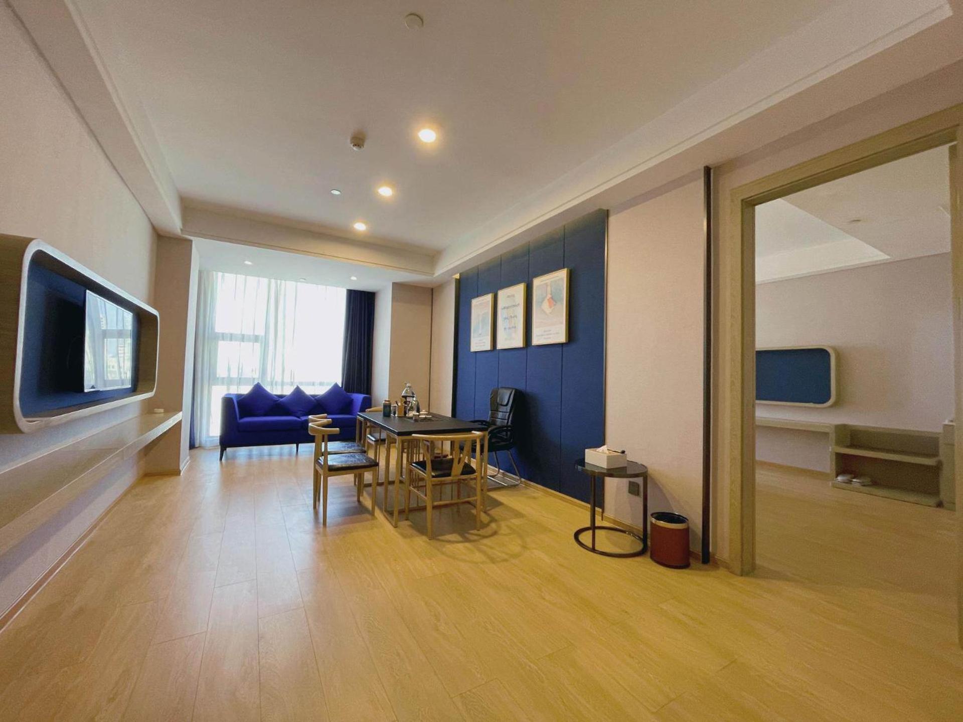 Premier Suite photo 2
