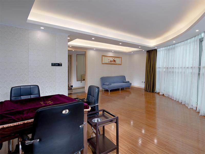 Suite with Mah-jongg  photo 2