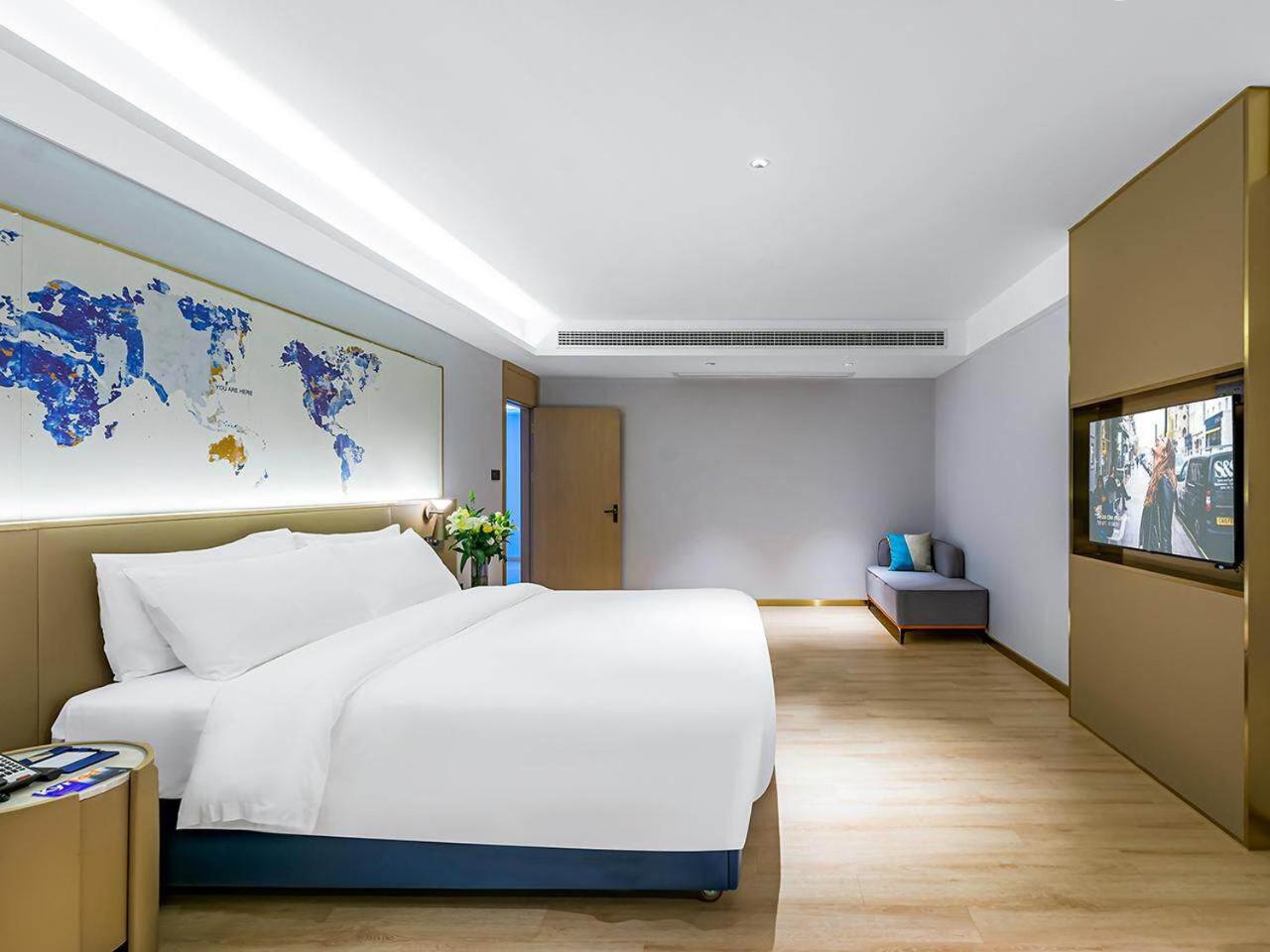 Premier Suite photo 3