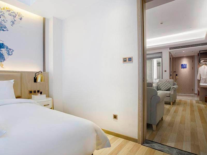 Premier Suite photo 2