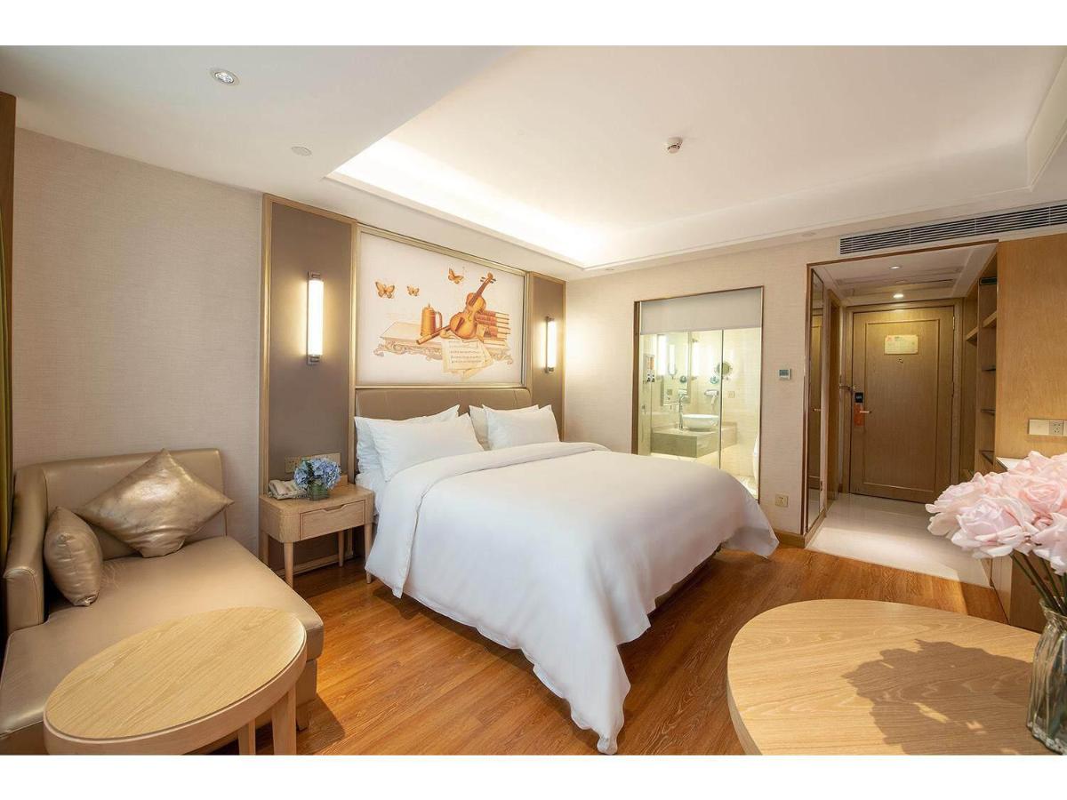 Standard Double Room photo 2