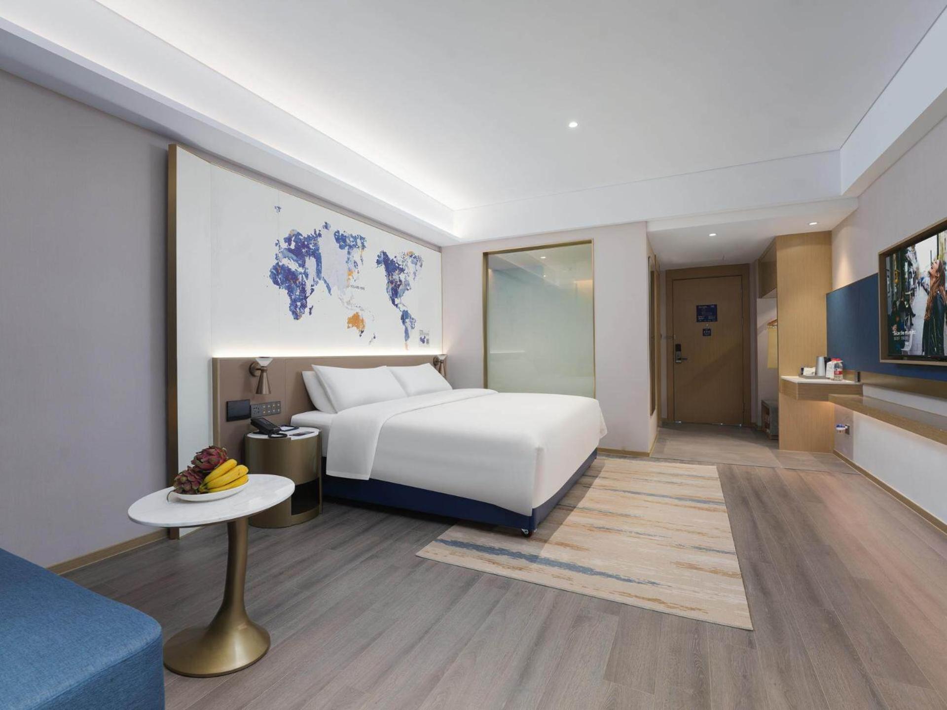 Premier Double Room with City View photo 2