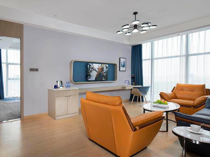 Premier Suite photo 2