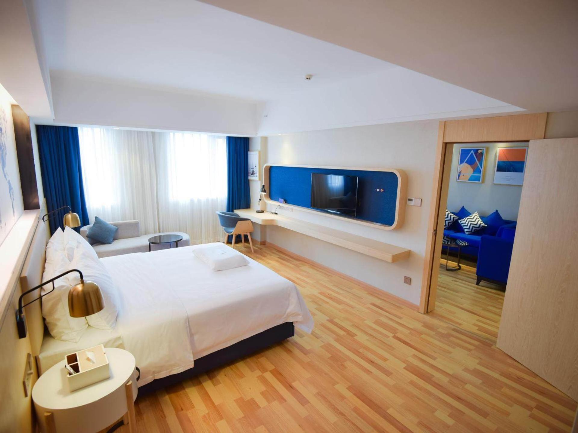 Premier Suite