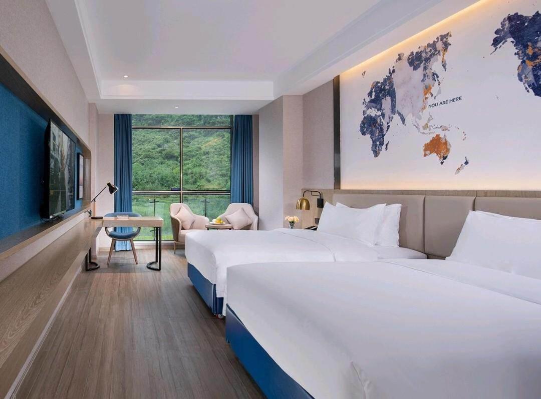 Premier Twin Room photo 2