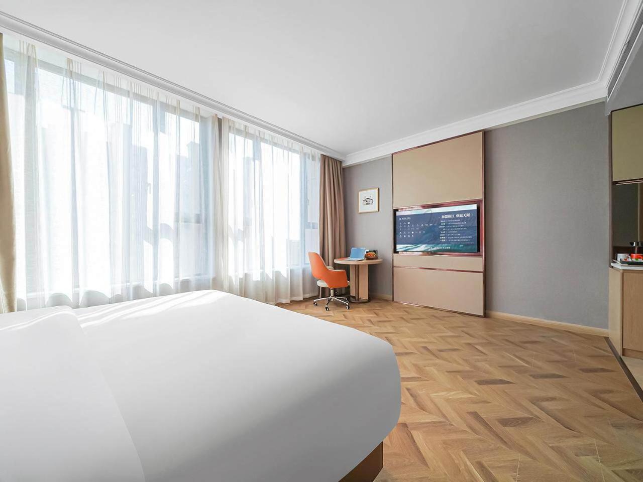 Deluxe Double Room photo 3
