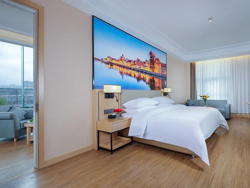Executive Suite photo 2
