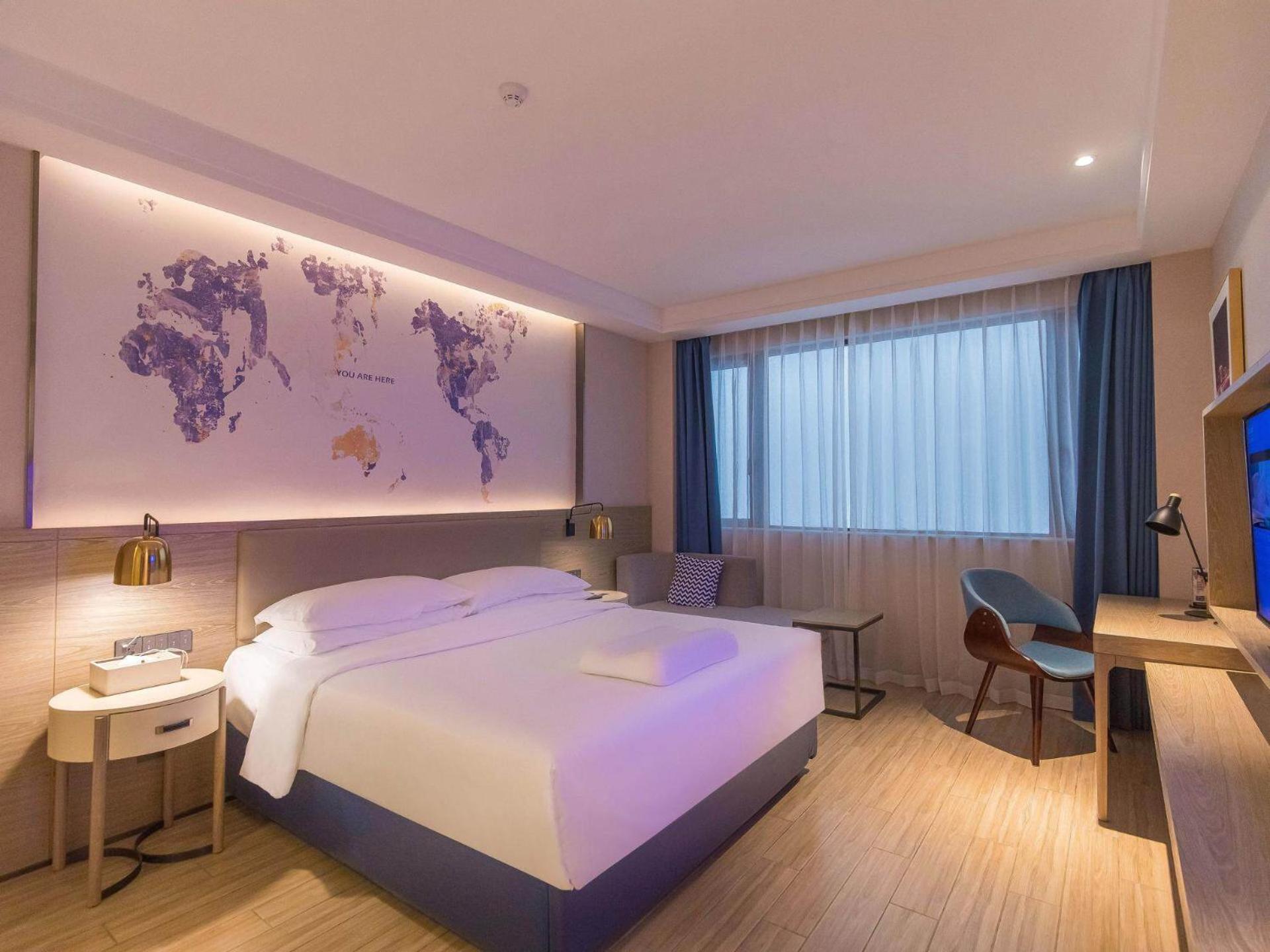 Honorable Double Room photo 3