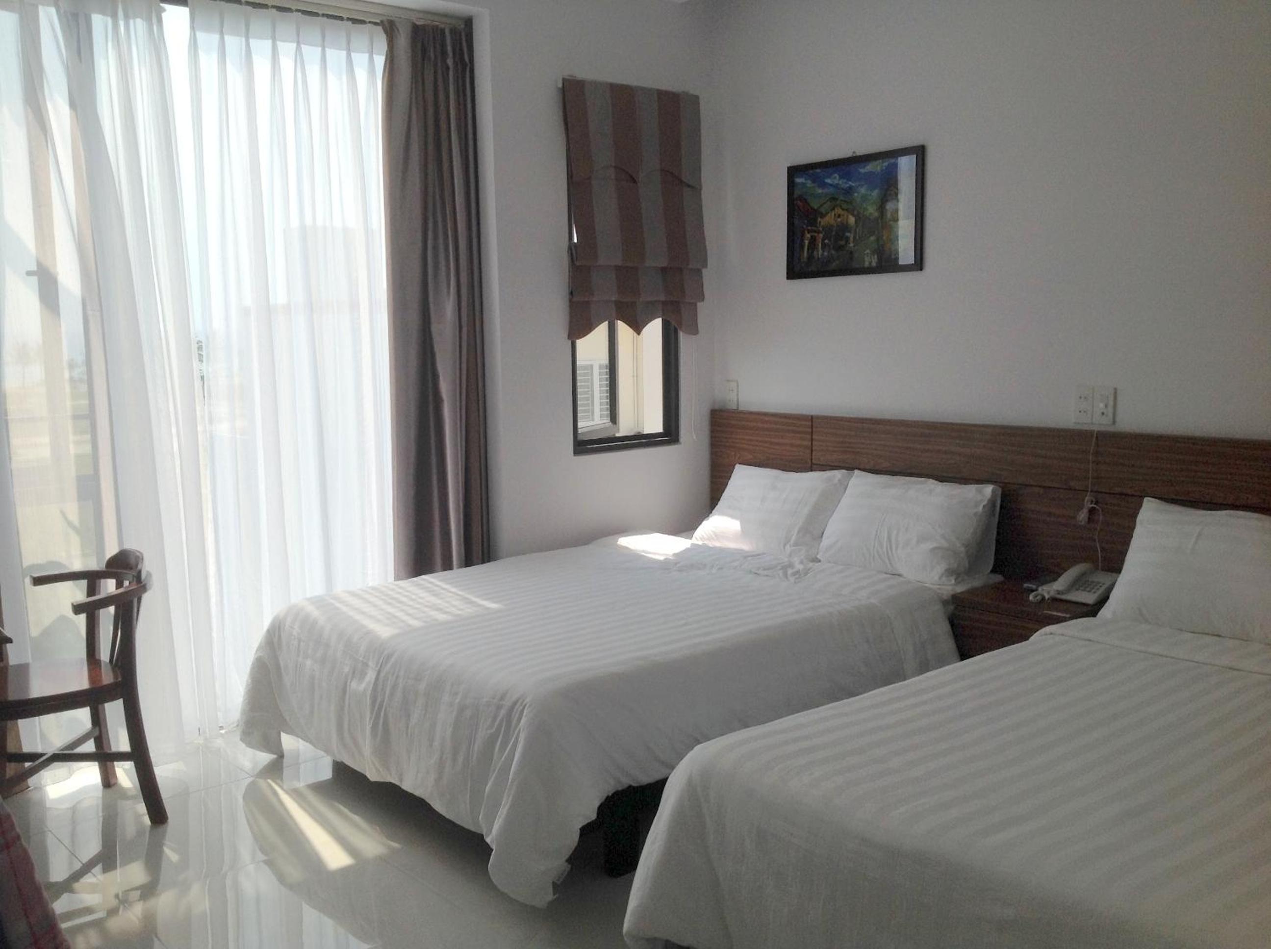 Deluxe Family Room - Photo 5
