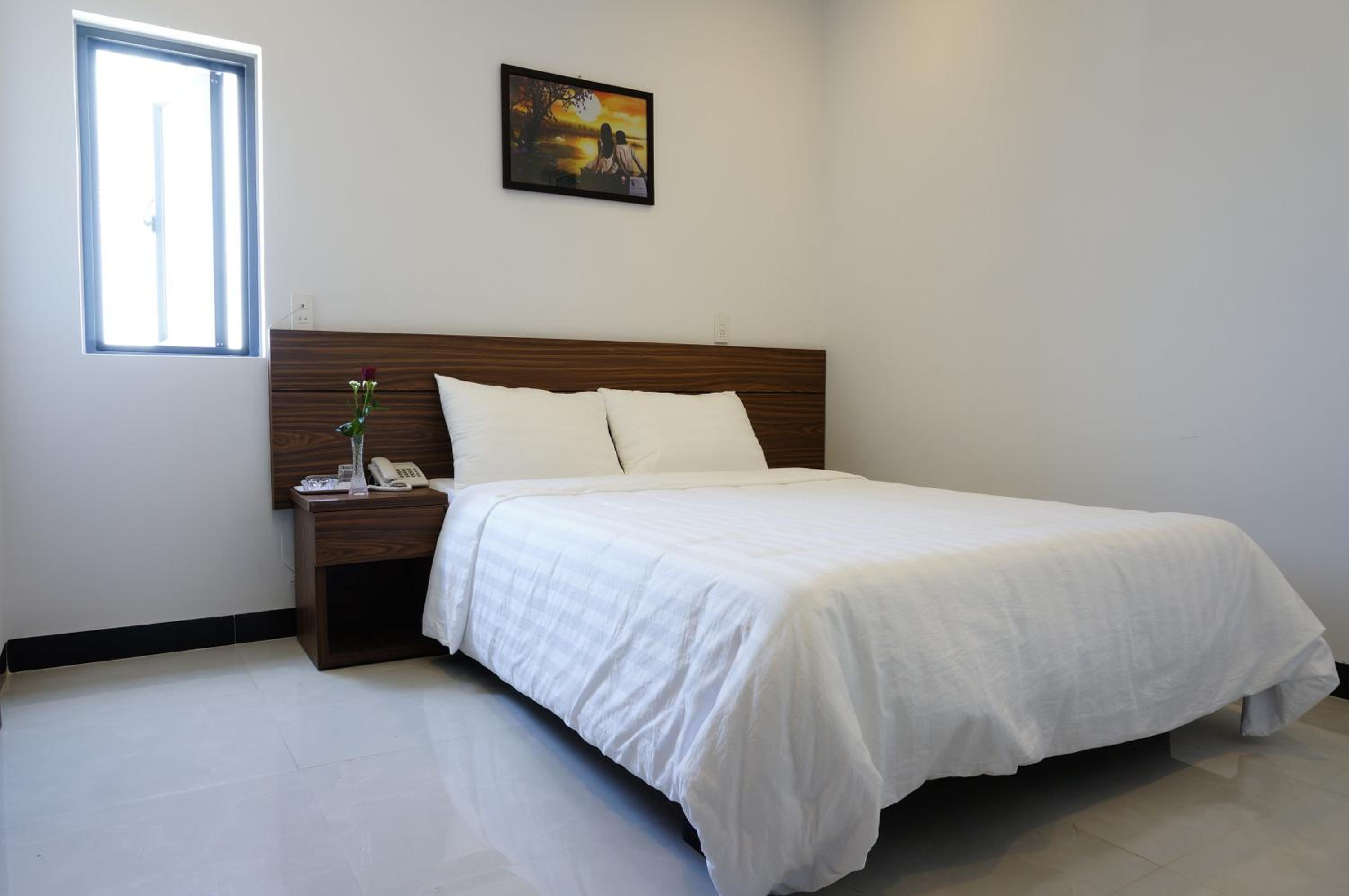 Standard Double Room - Photo 6