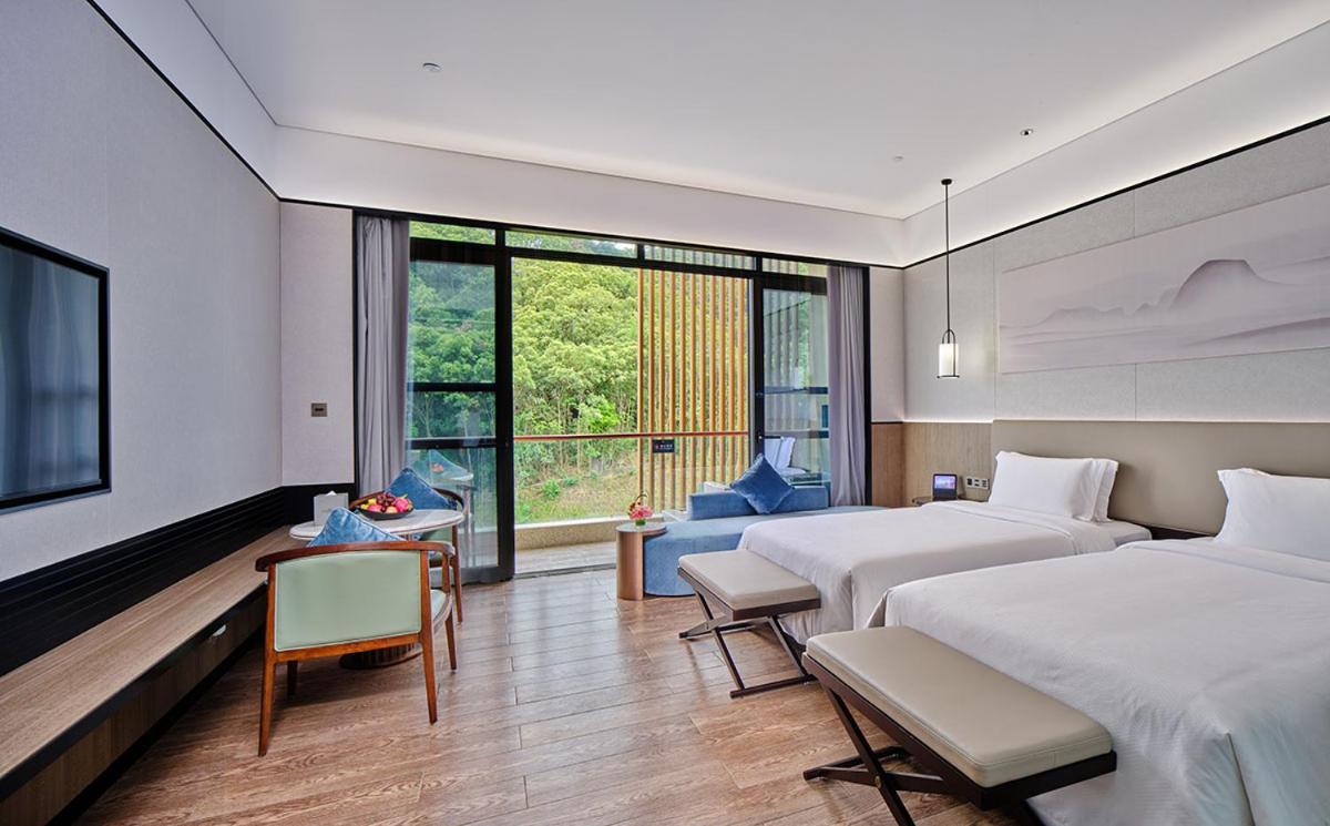 Mountain view Hot Spring Twin Room				 photo 1