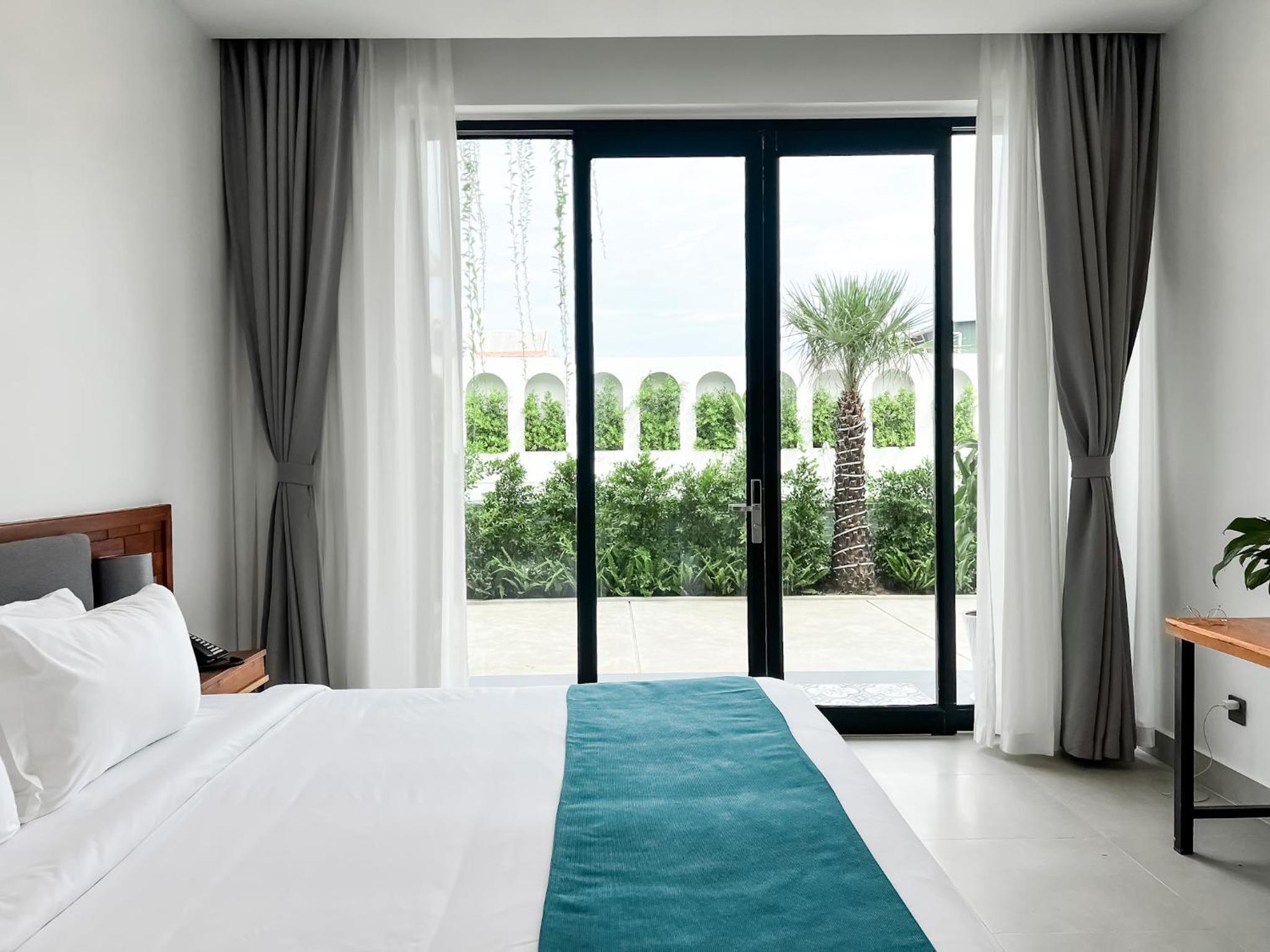 Deluxe Double Room - Photo 1