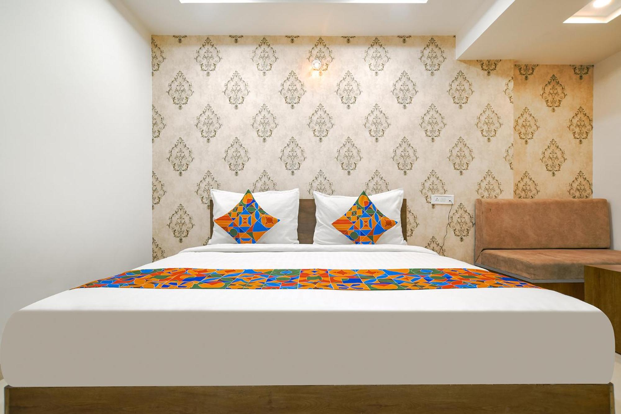 Executive Triple Room photo 3