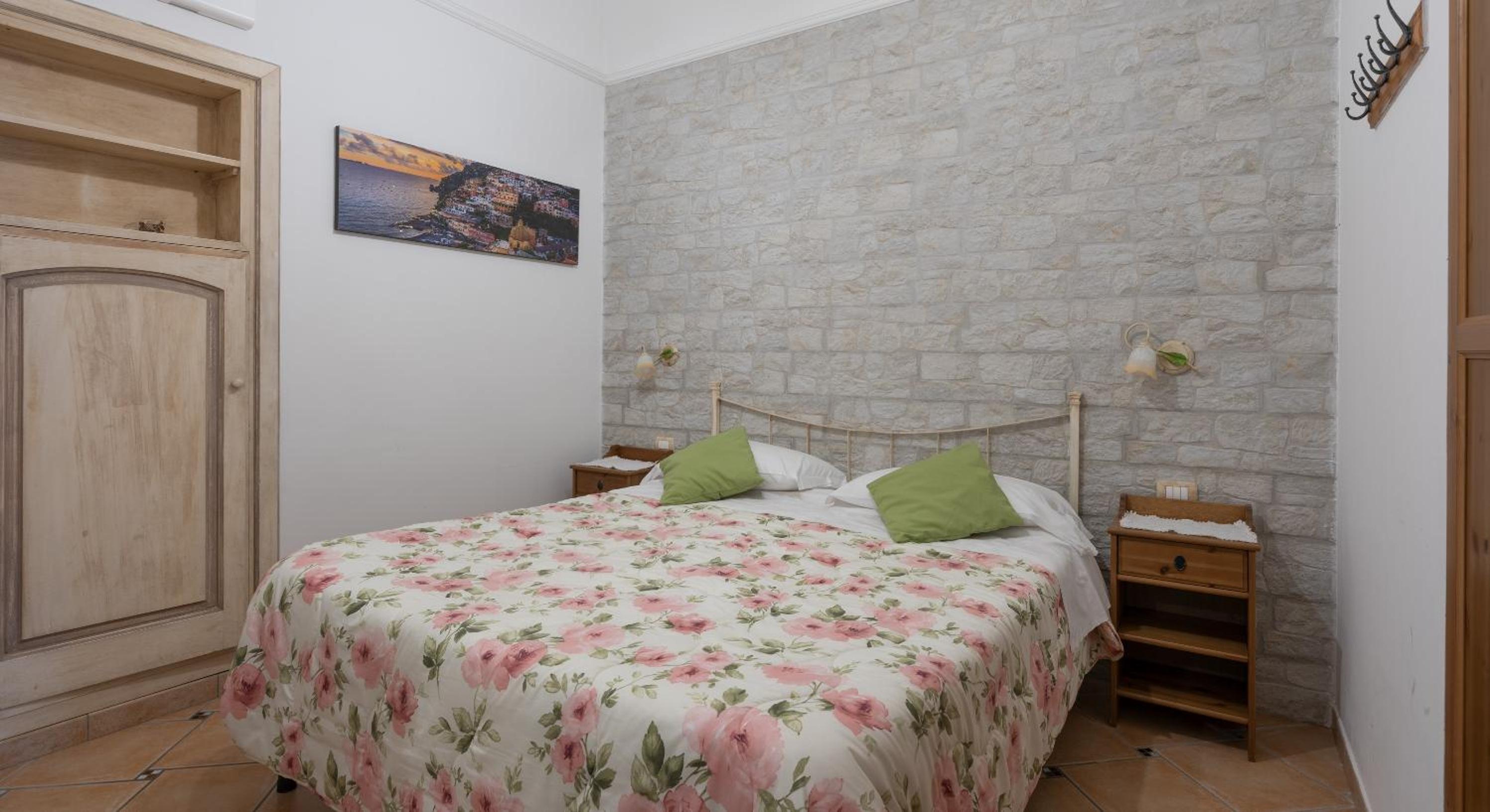 Four-Bedroom Apartment with Sea View