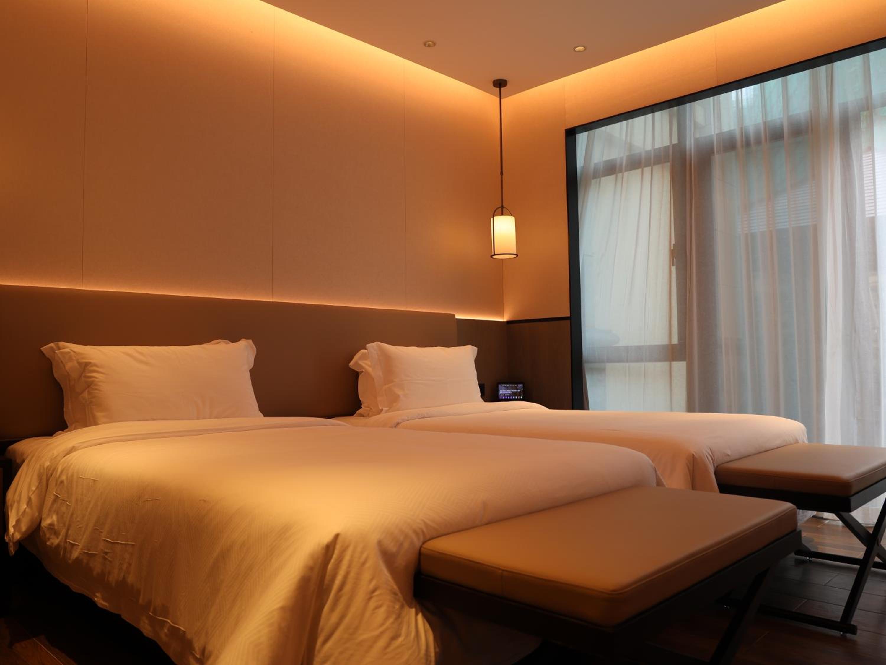 7 Bed Room Villa