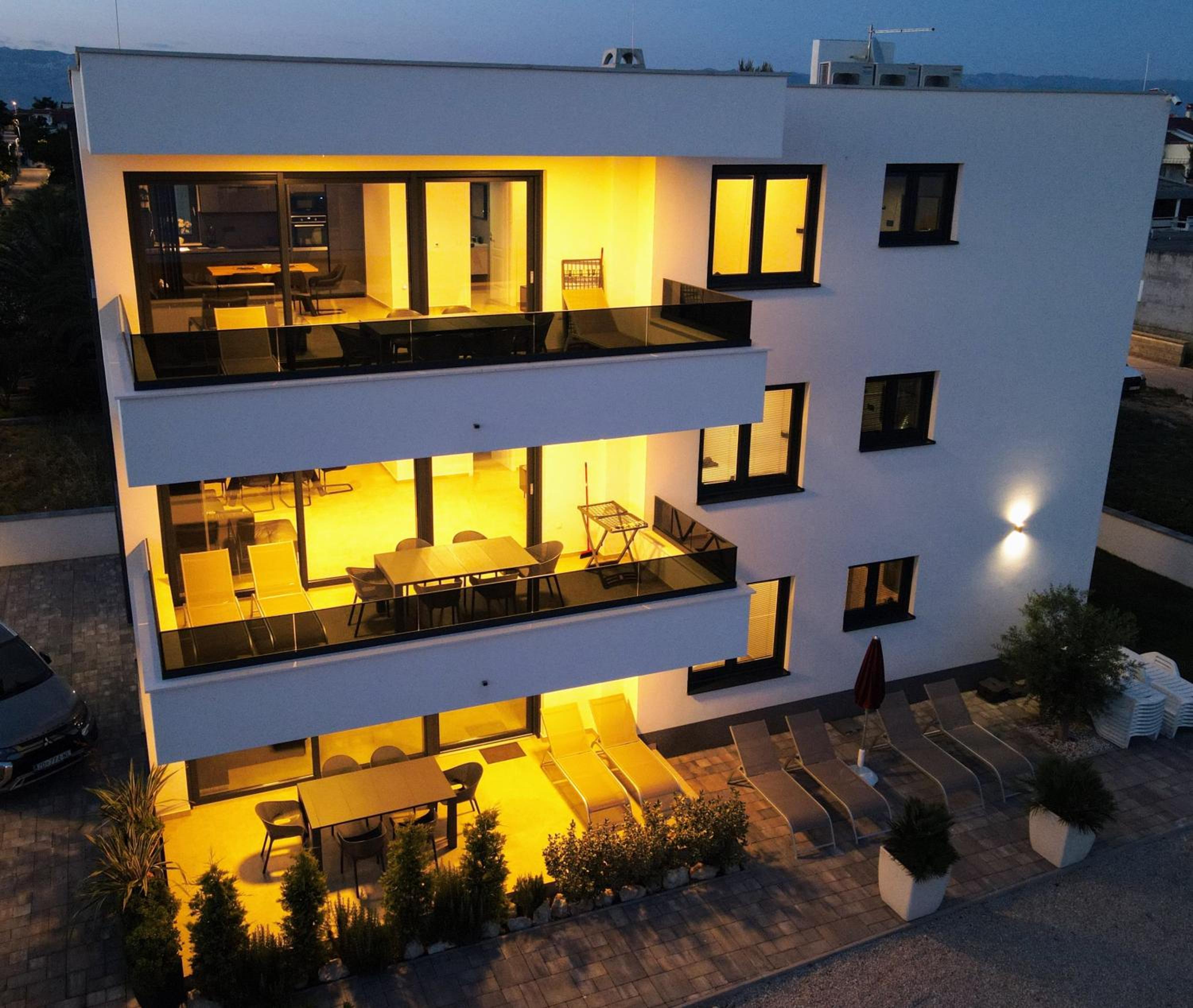 Three-Bedroom Apartment - Photo 17