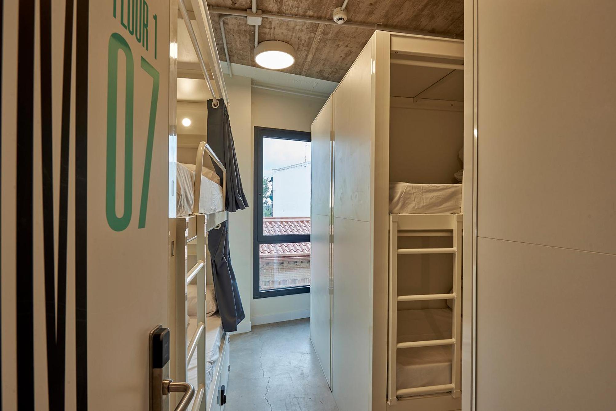 Cama en Habitación Compartida Mixta de 8 Camas
