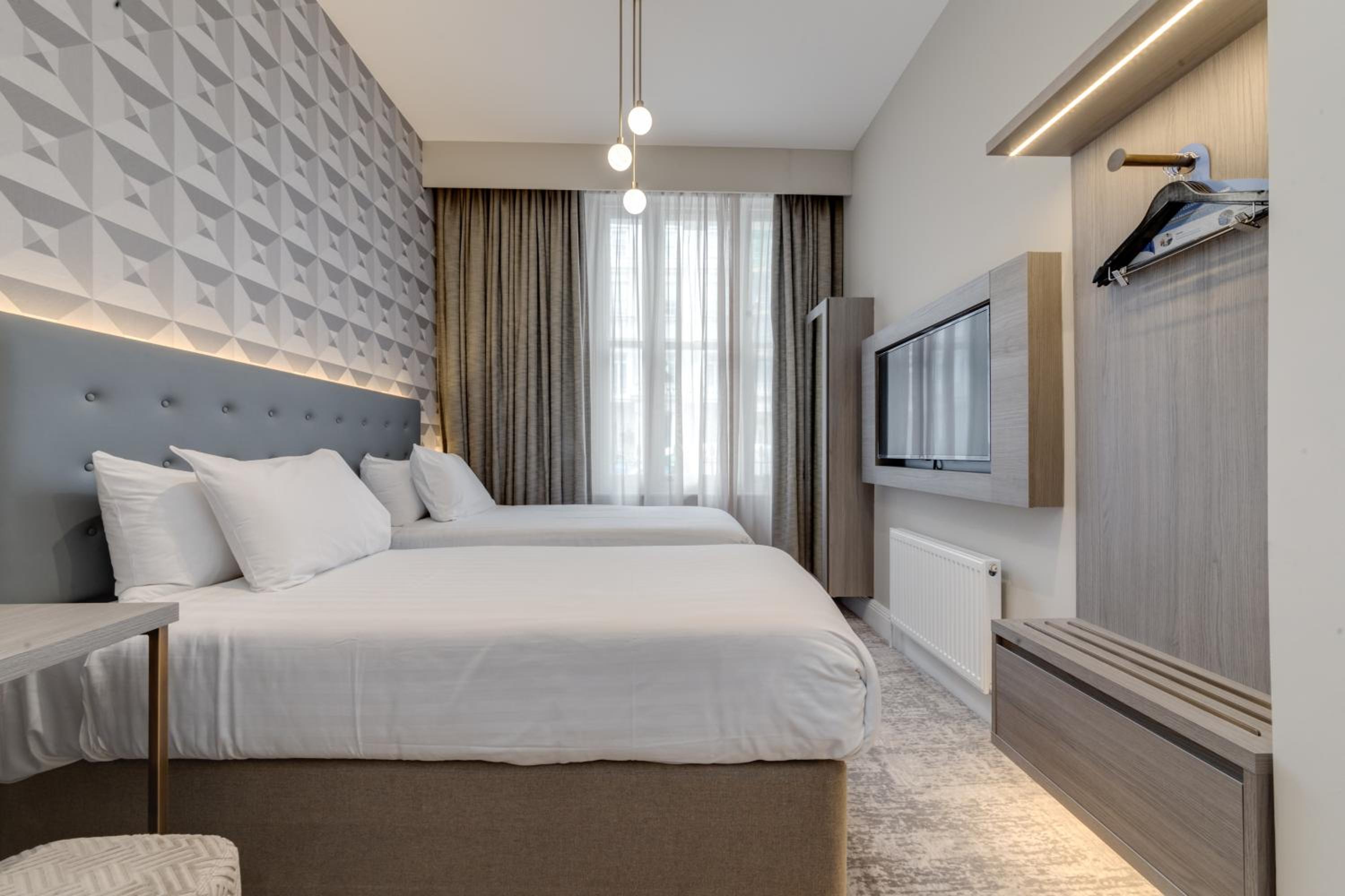 Twin Room photo 2