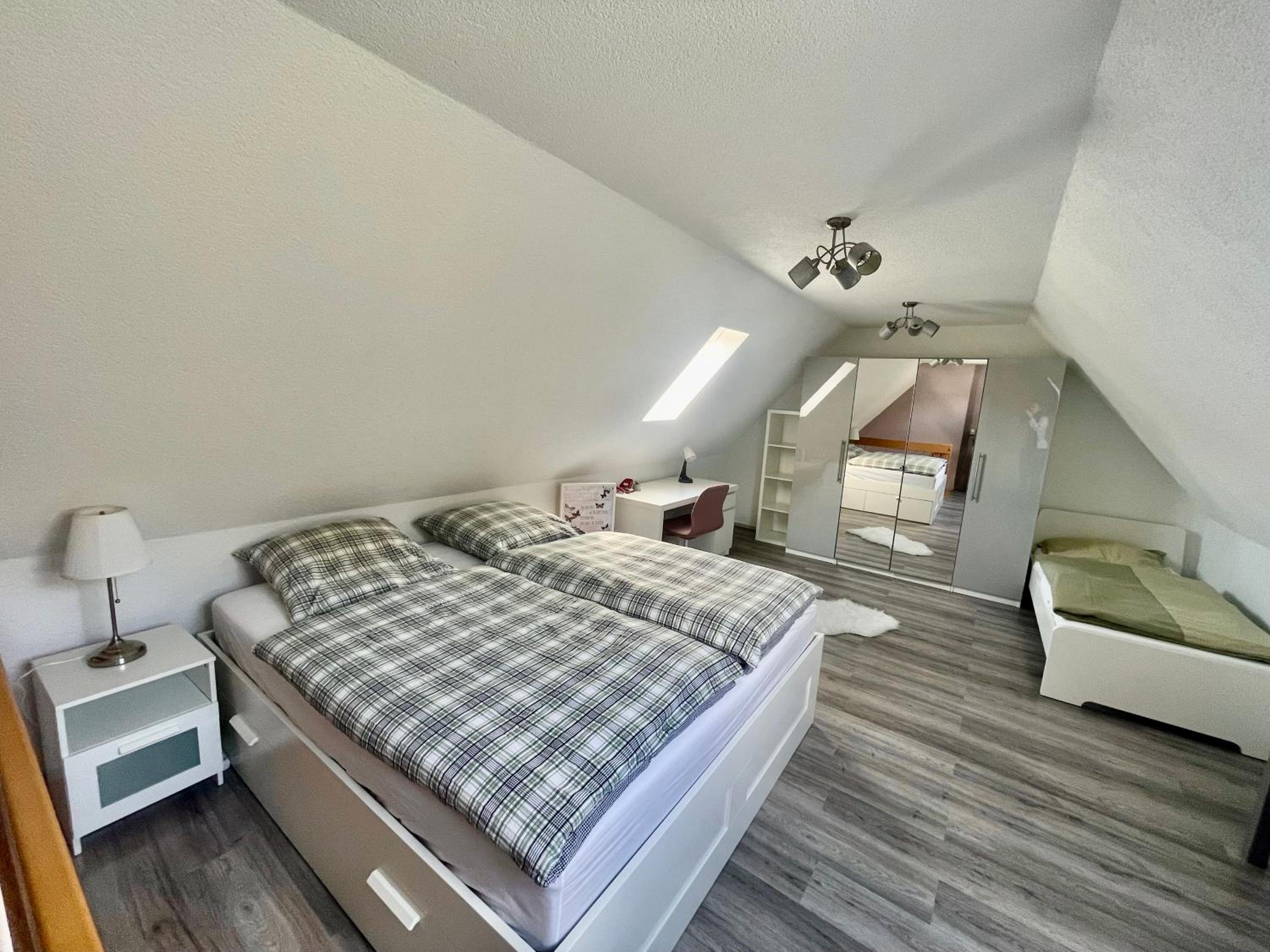 One-Bedroom Apartment photo 2