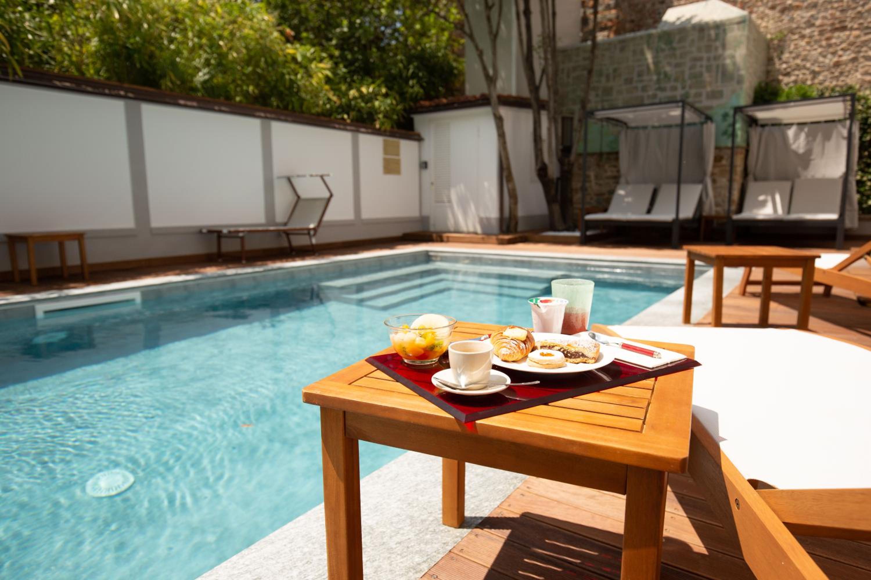 Villa with Private Pool photo 2