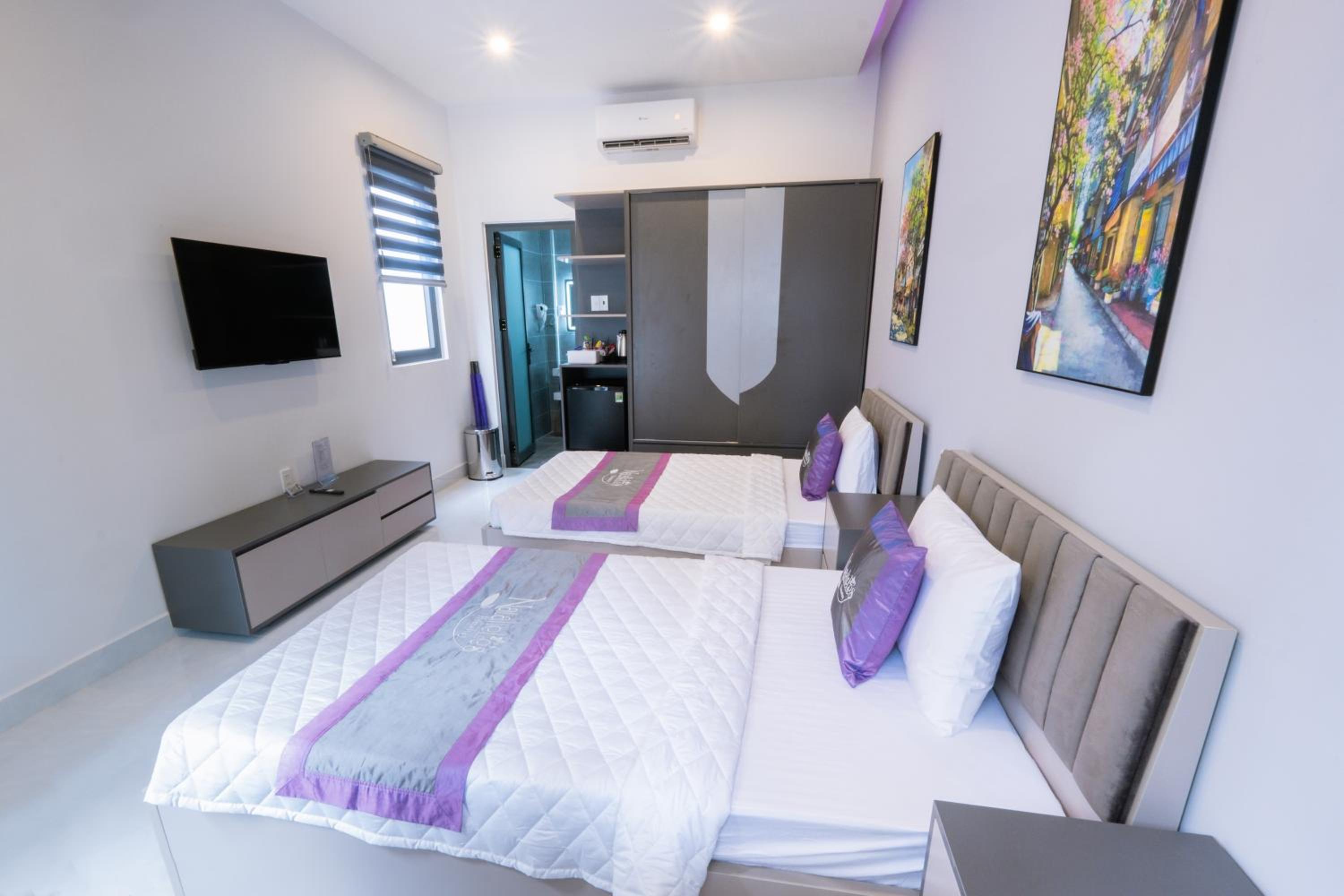 Twin Room - Photo 4