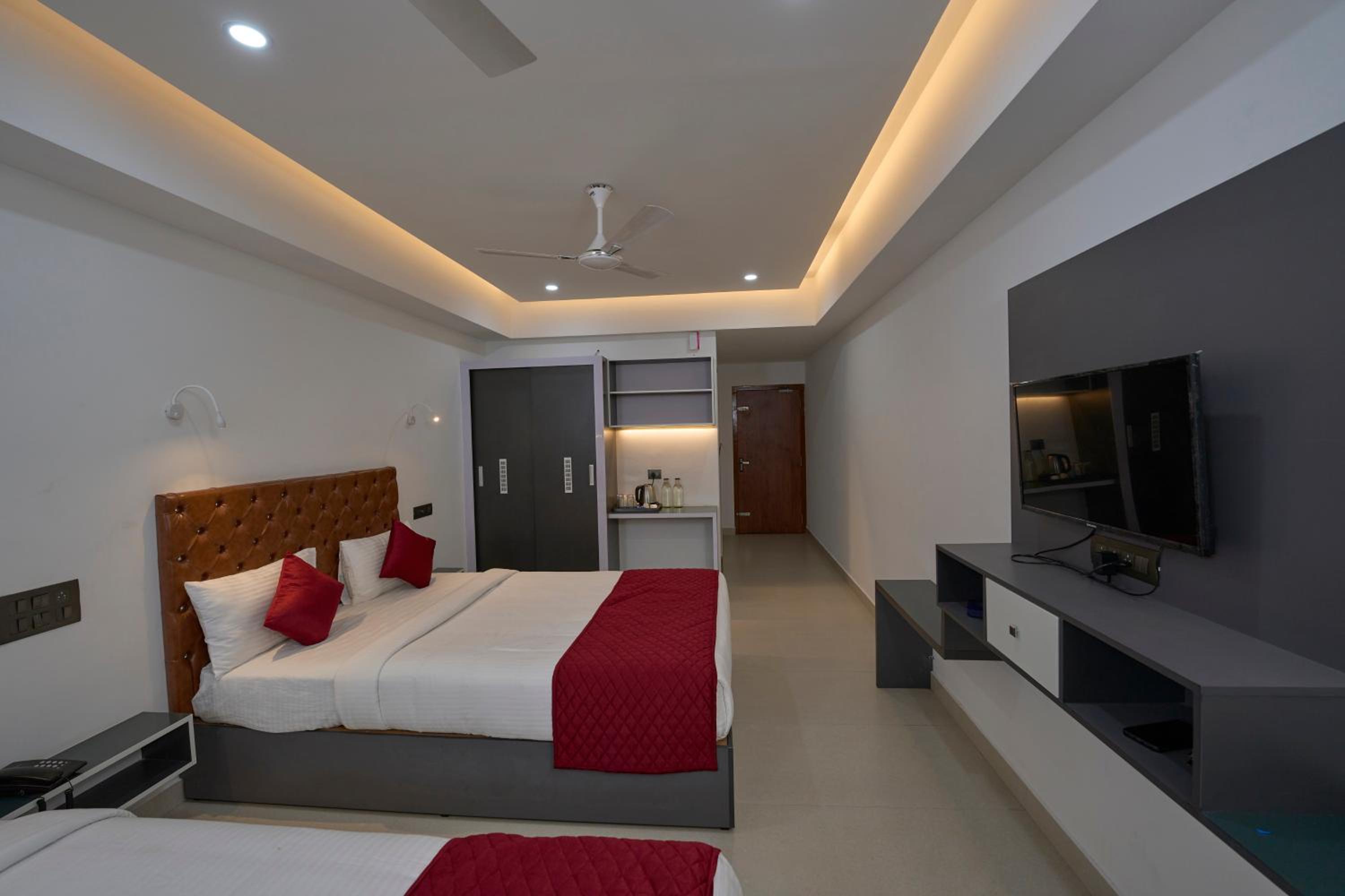 Deluxe Triple Room