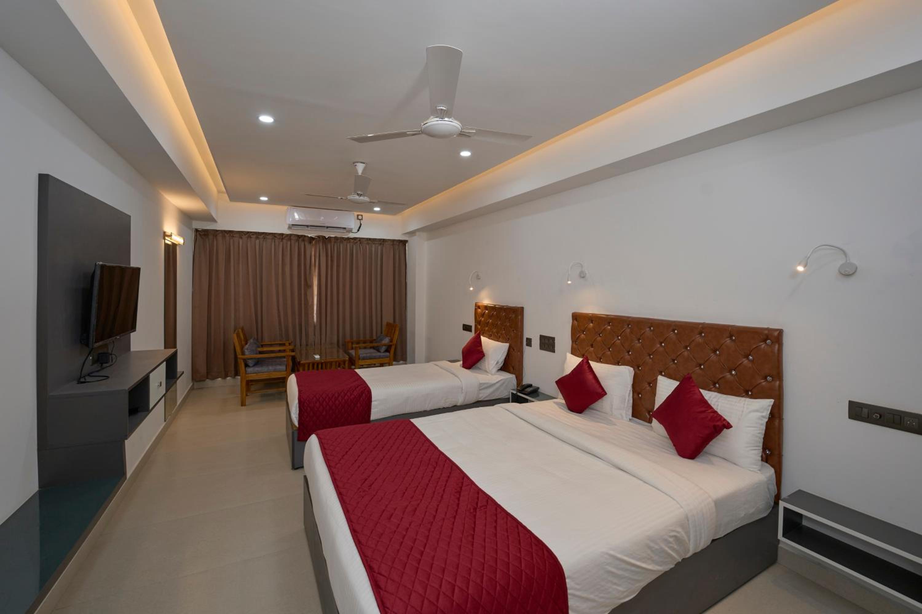 Deluxe Triple Room photo 3