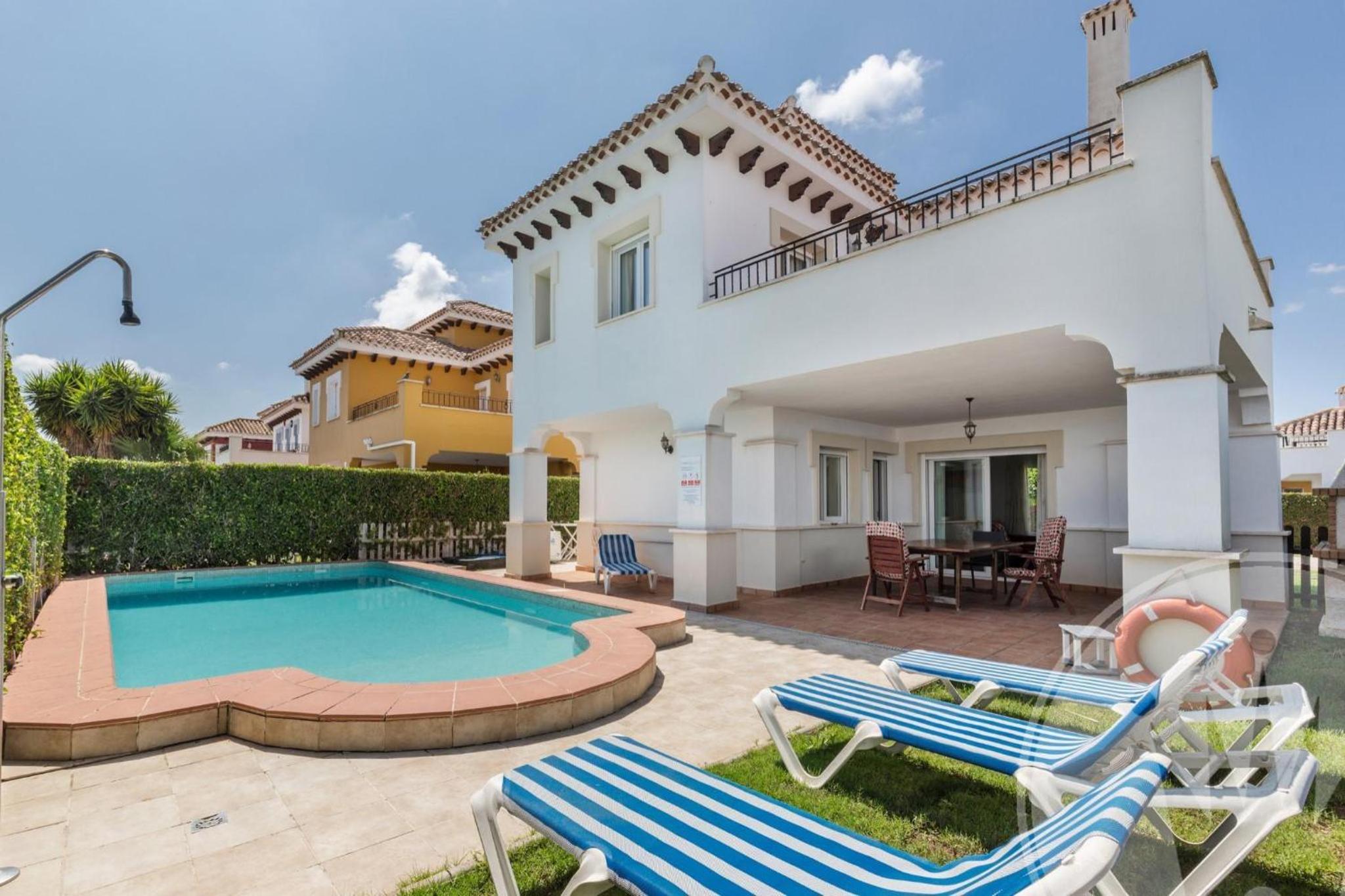 Villa photo 3