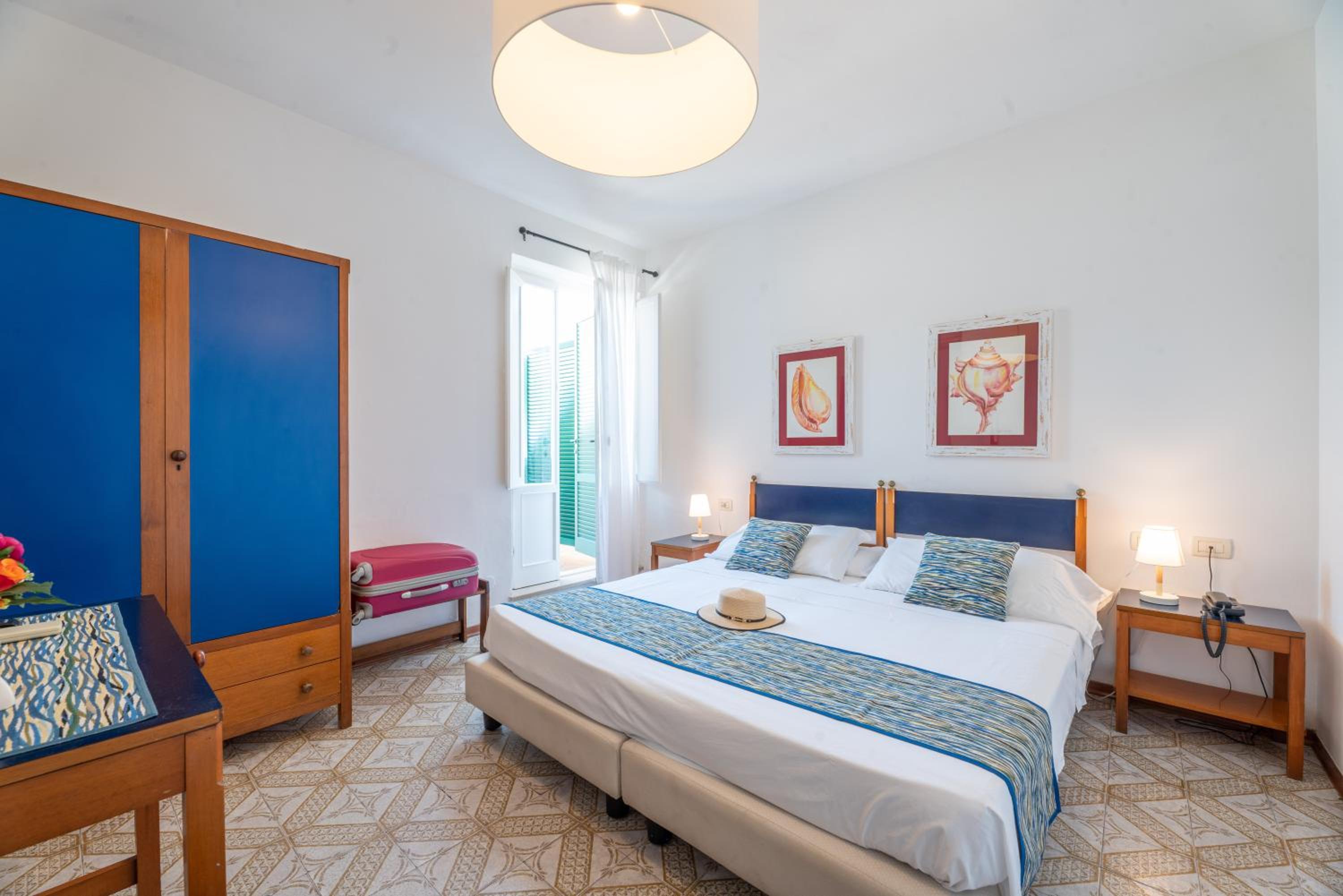 Comfort Double Room with Balcony - Photo 8
