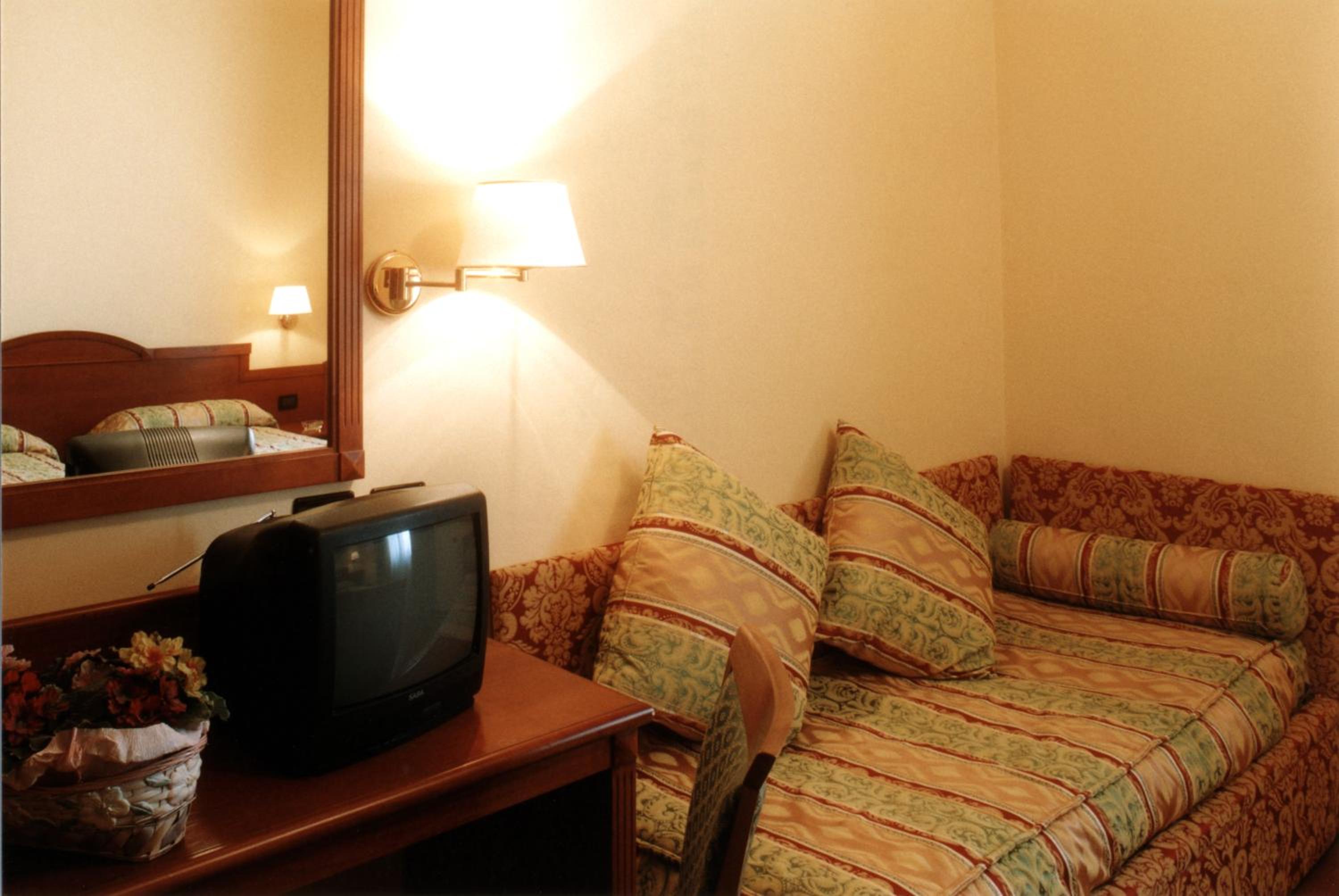 Single Room photo 1