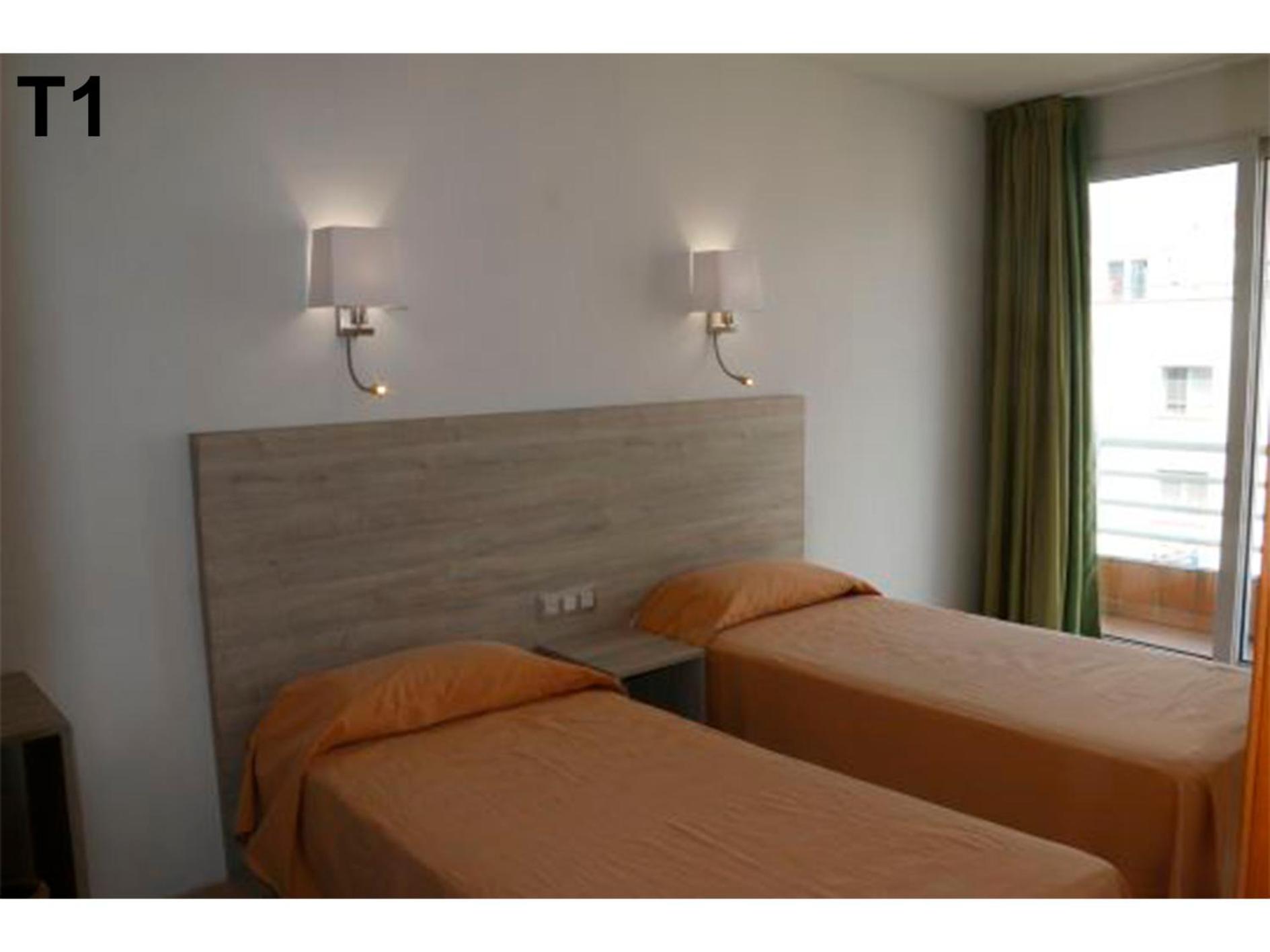 Apartamento con Terraza y Vista a la Ciudad