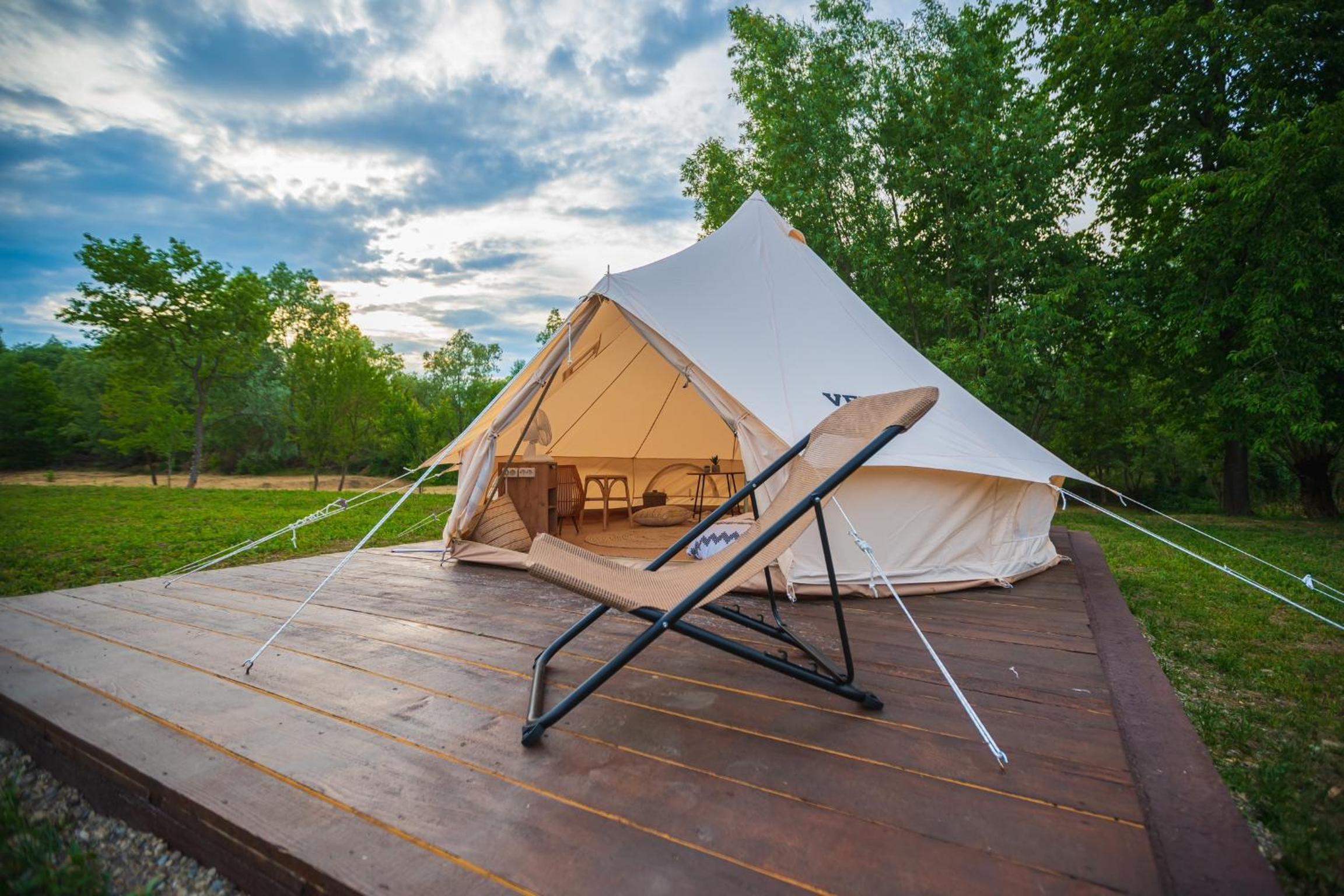 Tent photo 1