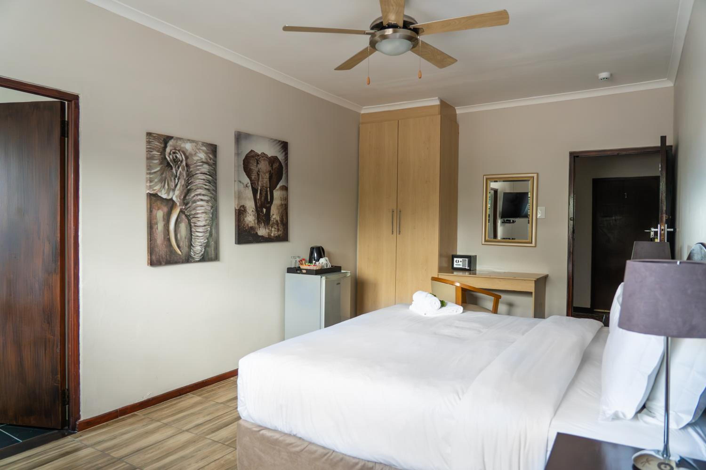 Superior Double Room - Photo 1
