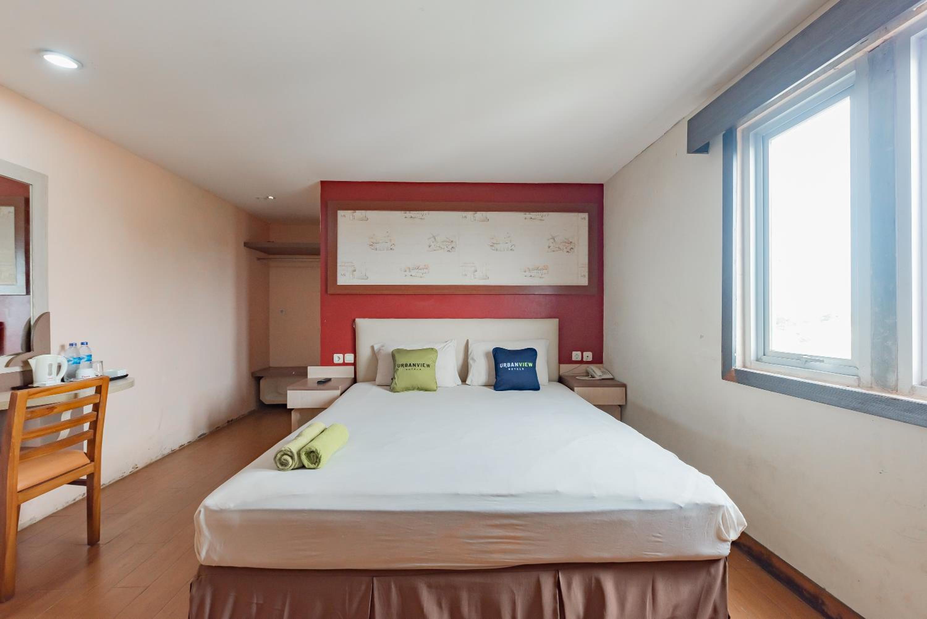 Deluxe Room - Photo 2