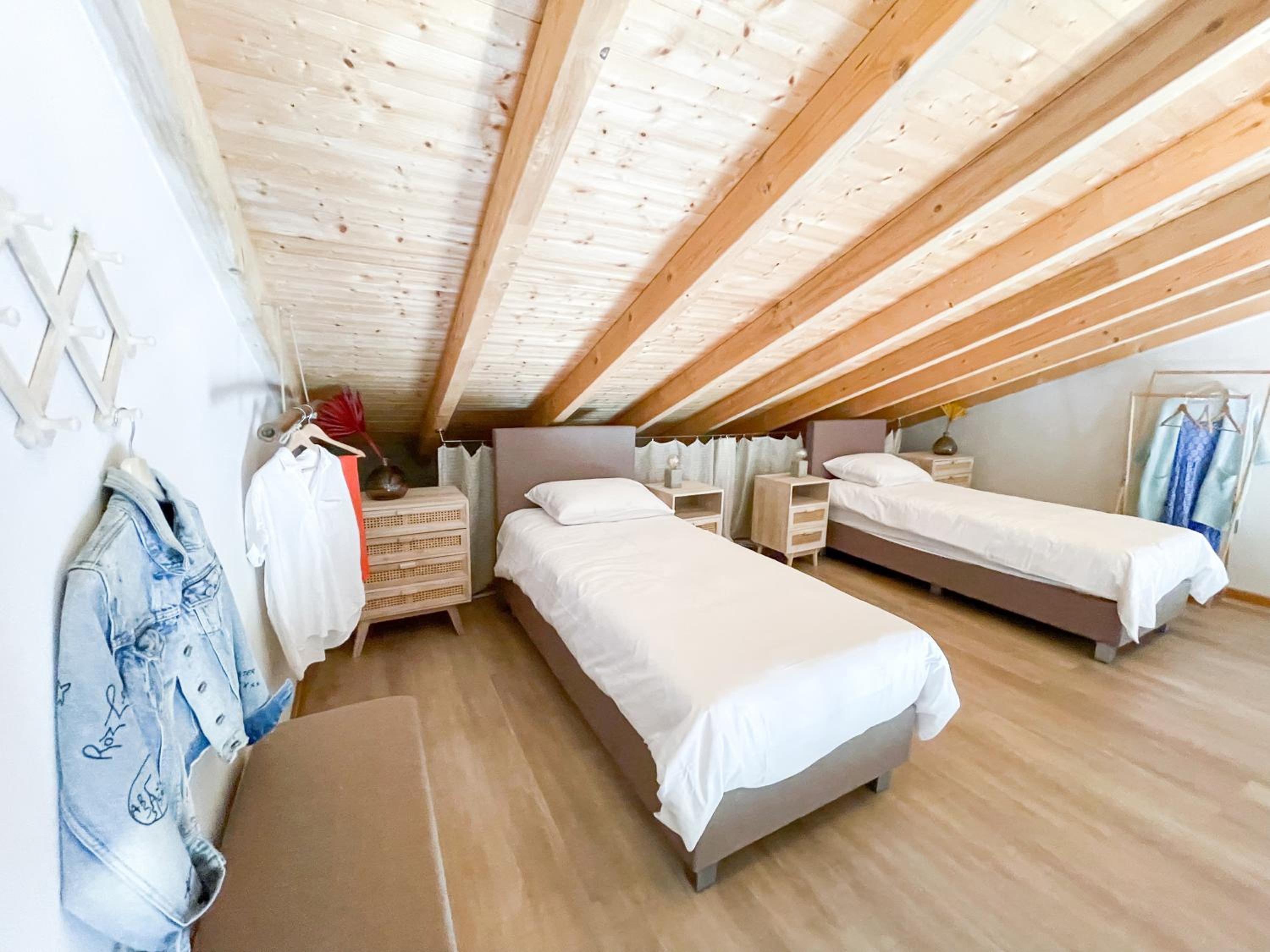 Two-Bedroom House photo 3