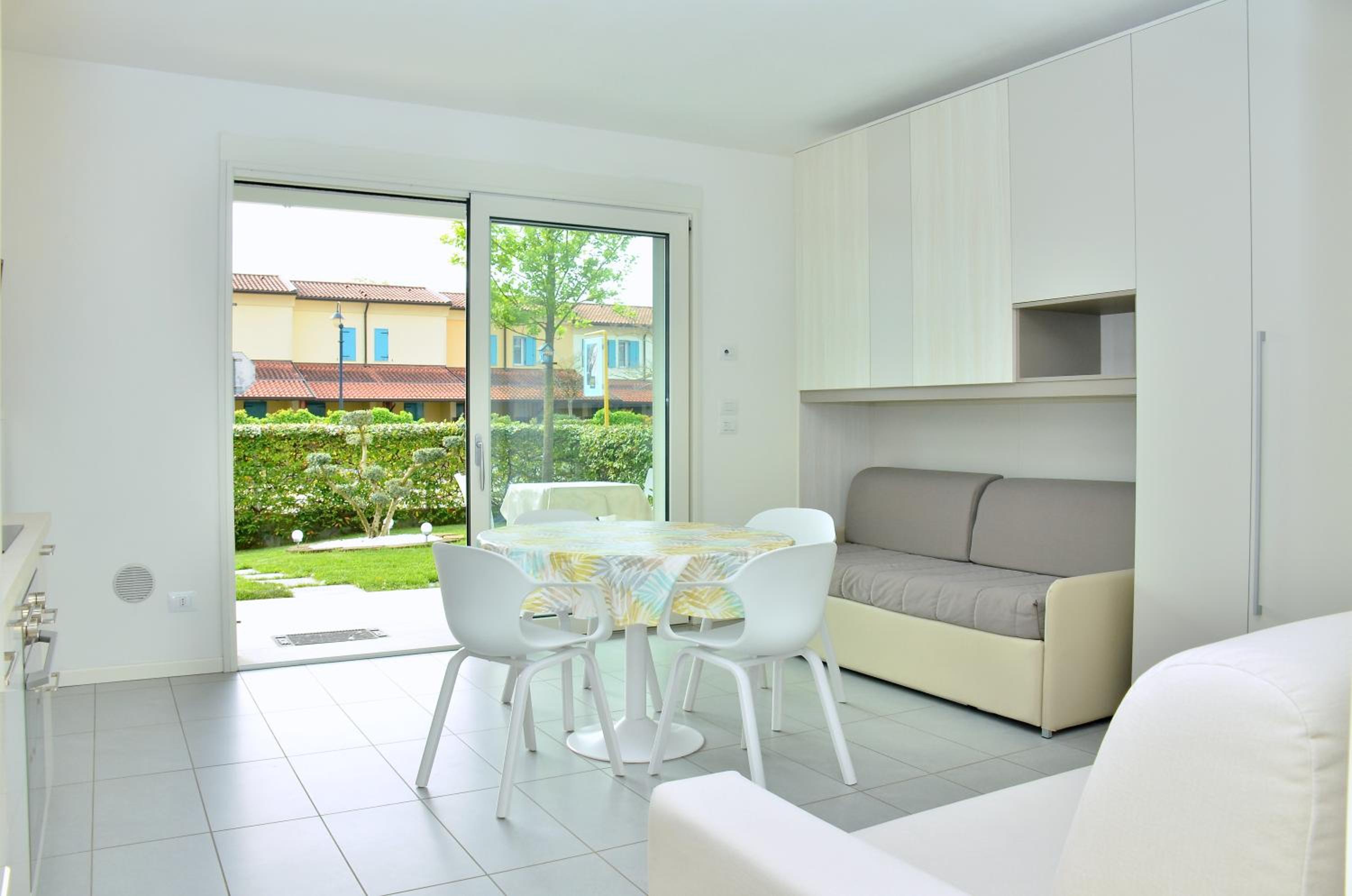 Studio with Terrace