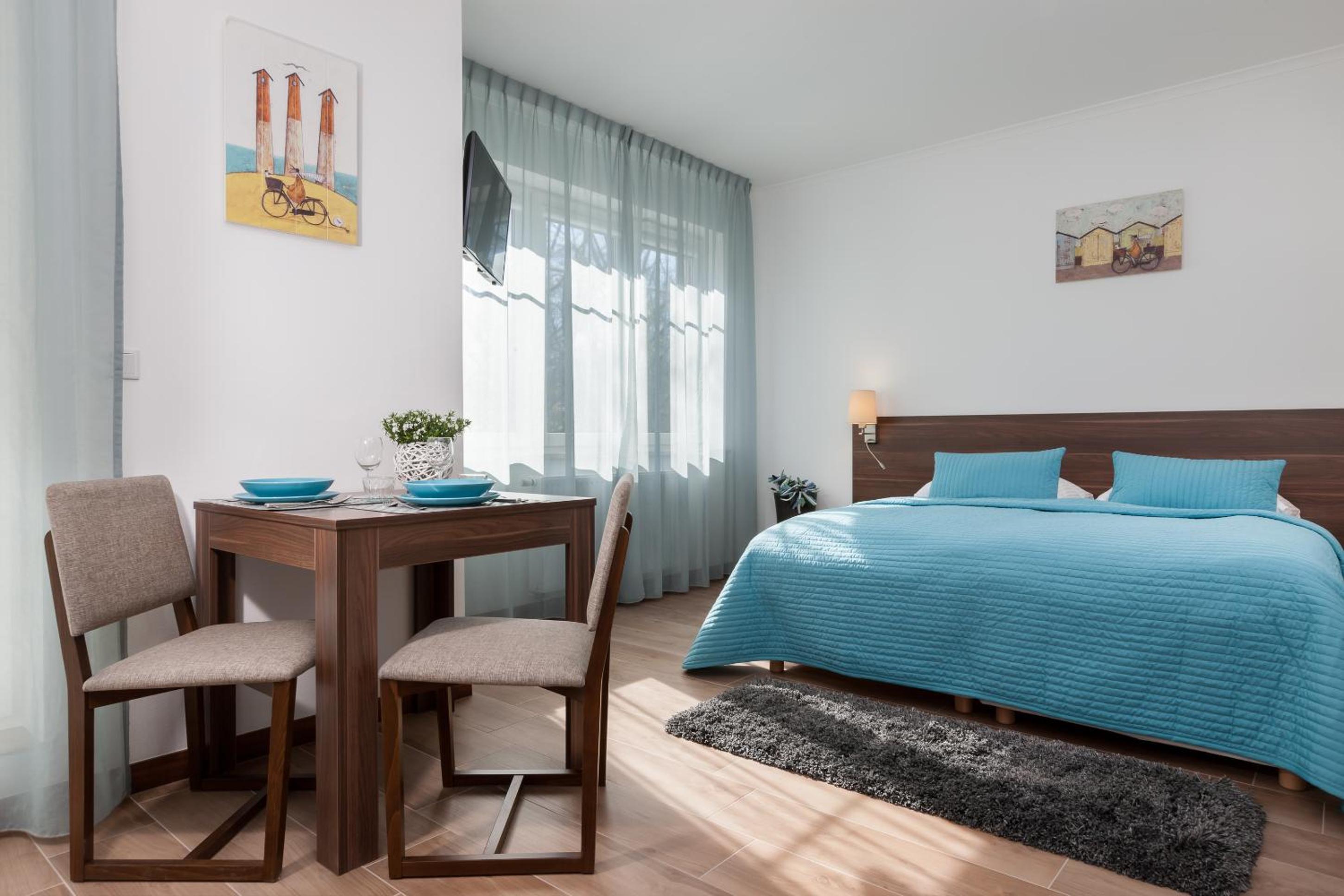 Studio Apartment (2 Adults)