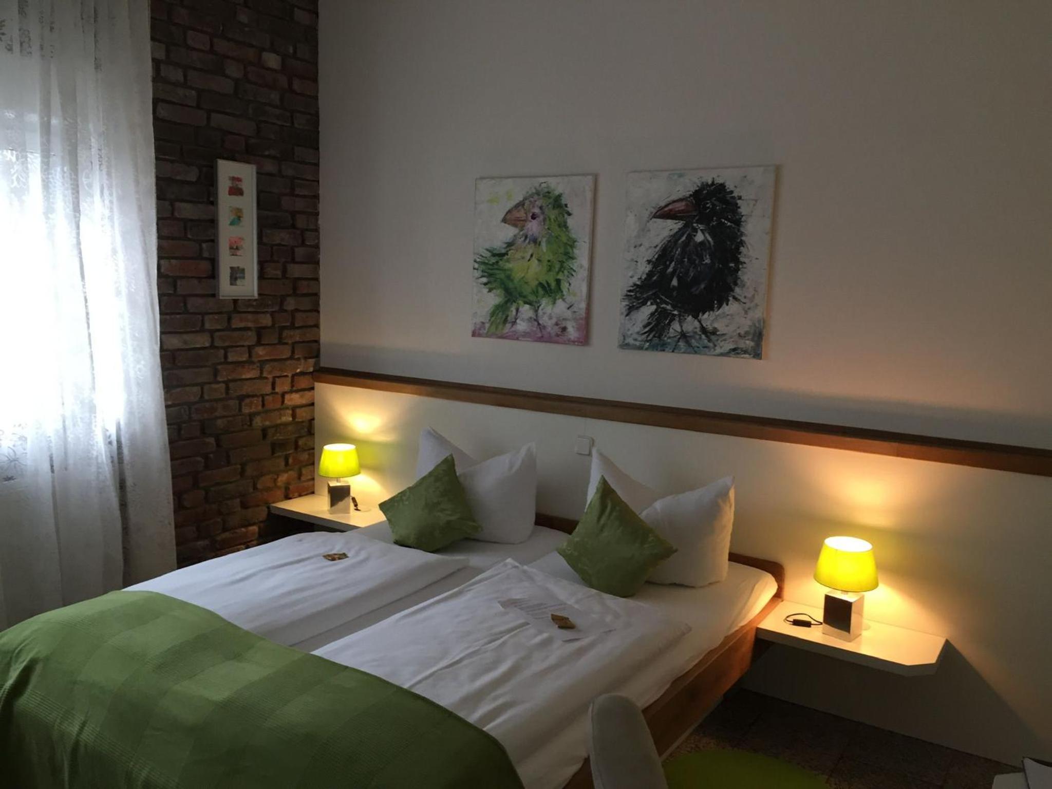 Double Room - Photo 11