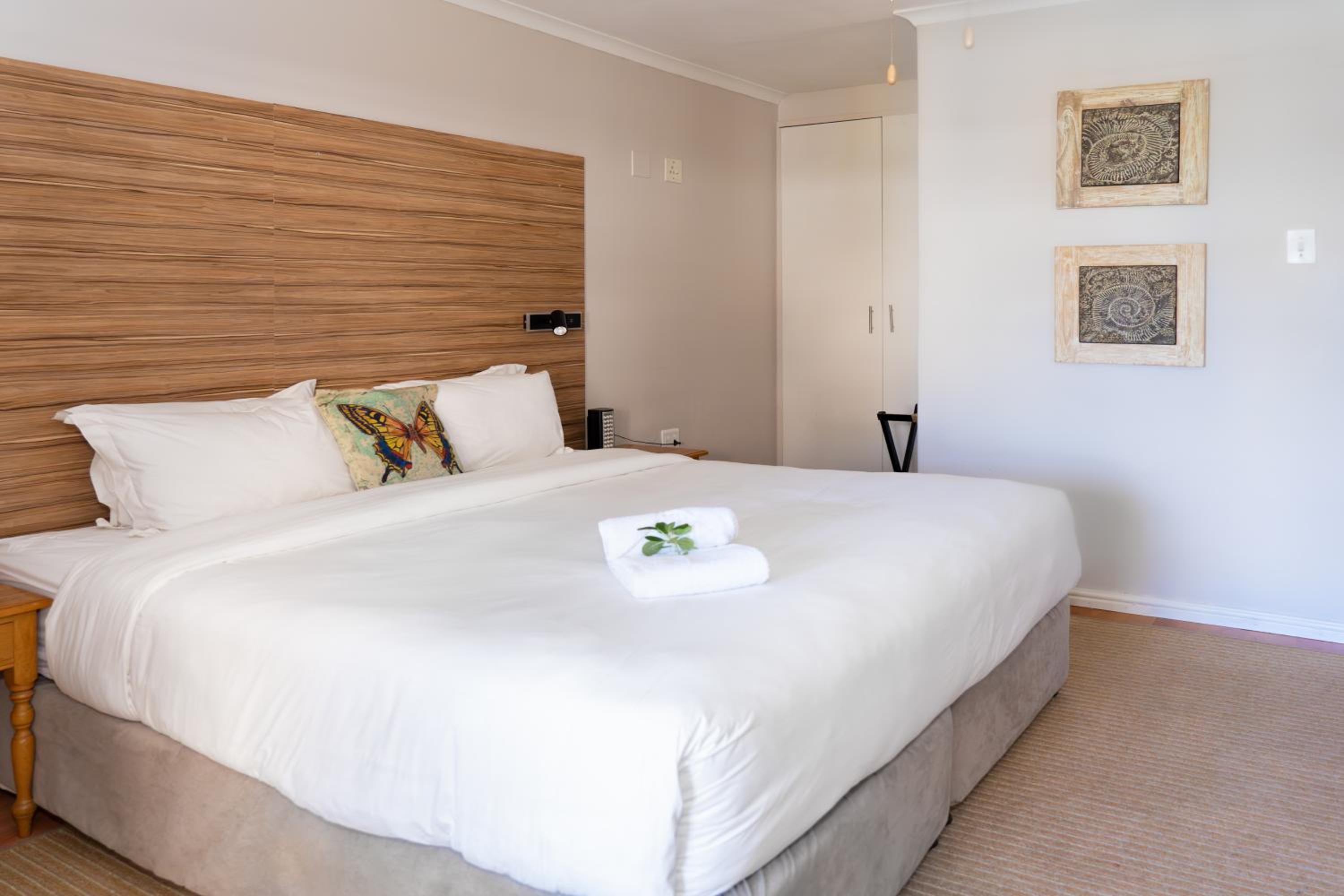 Superior Double Room - Photo 8