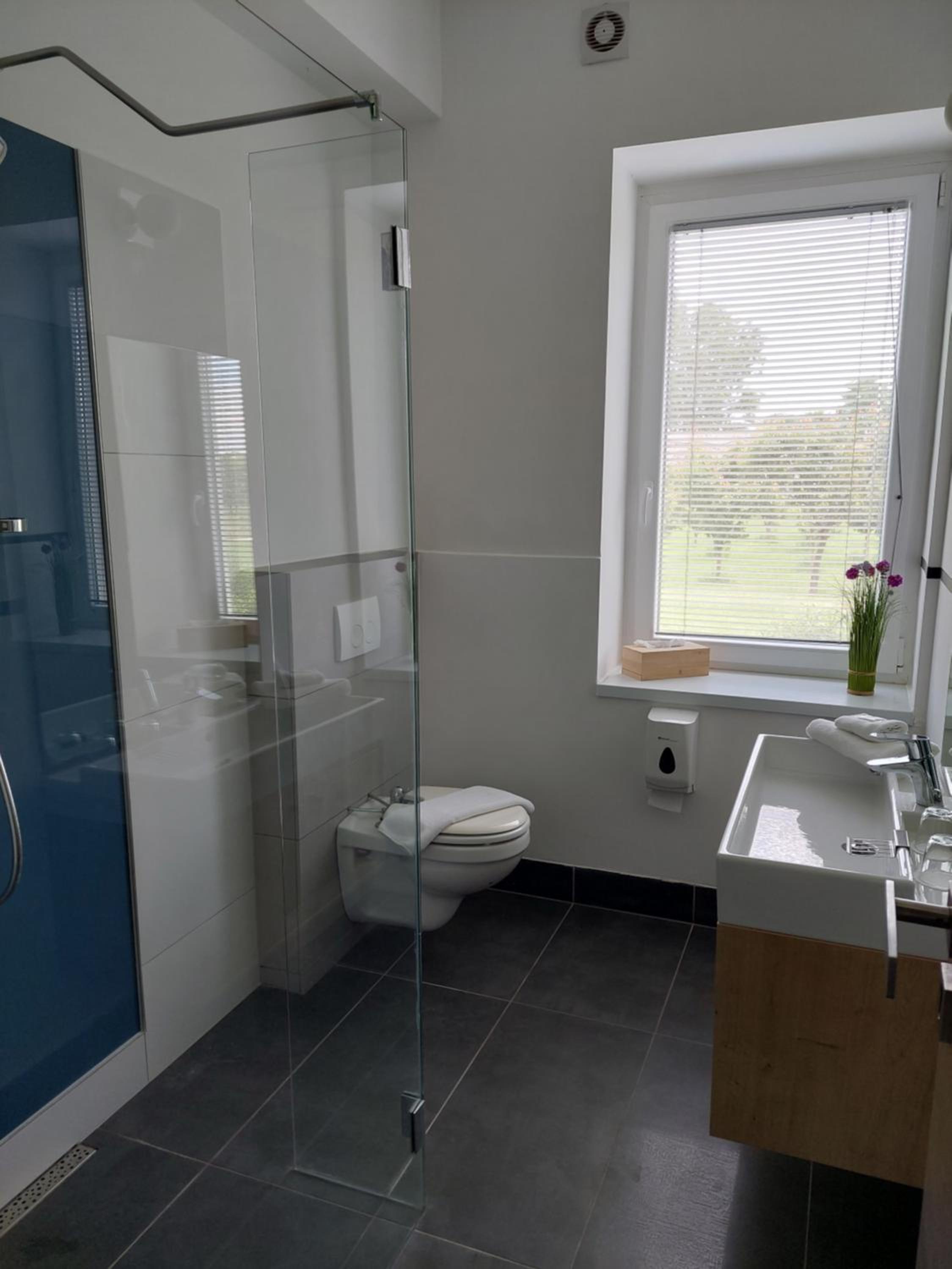 Double Room - Photo 6