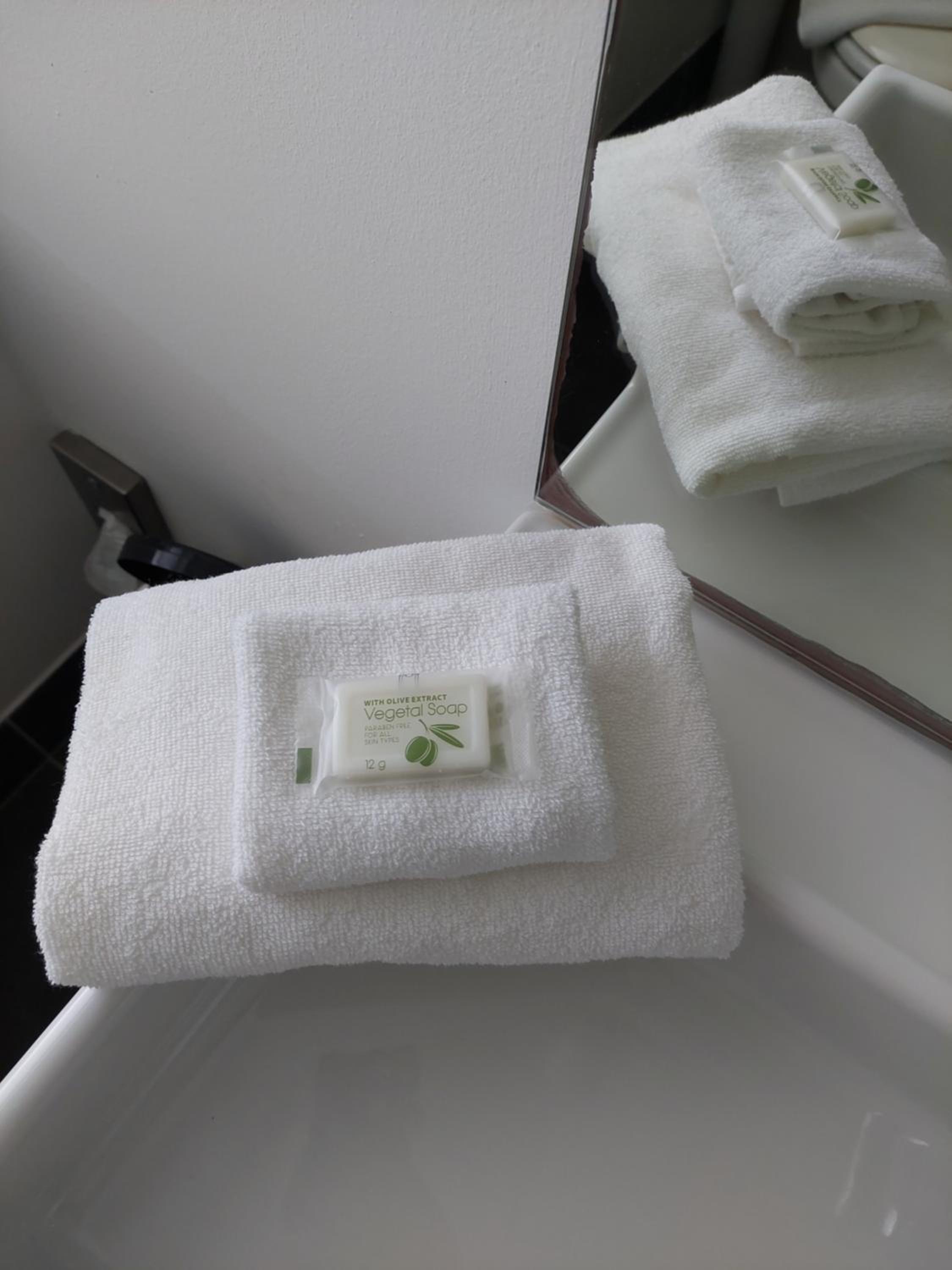 Double Room - Photo 11